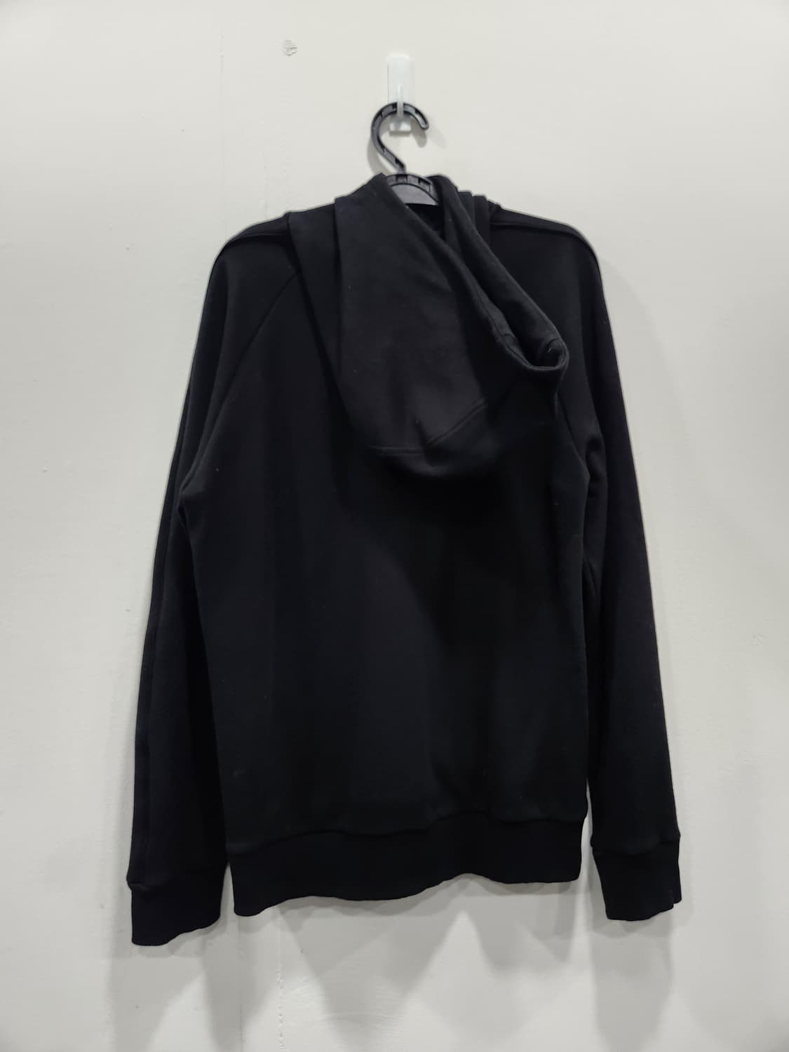 게스 반집업 후드티 남성 95사이즈 상품이미지4