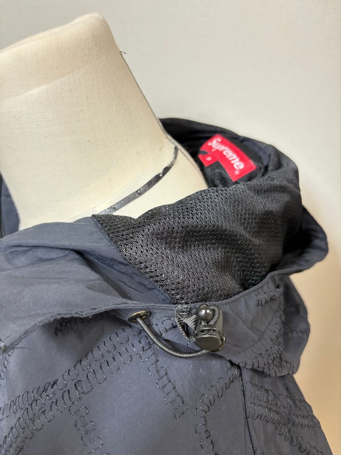 슈프림 supreme 블랙 아노락 S 상품이미지4