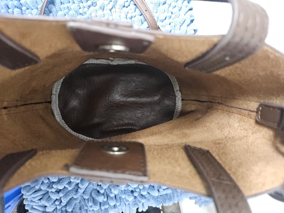 브라운 인조가죽 원통형 토드 크로스백 상품이미지6