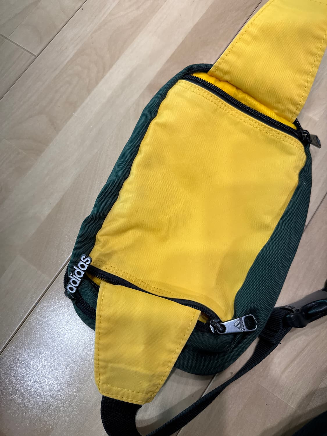 아디다스 크로스백 상품이미지2