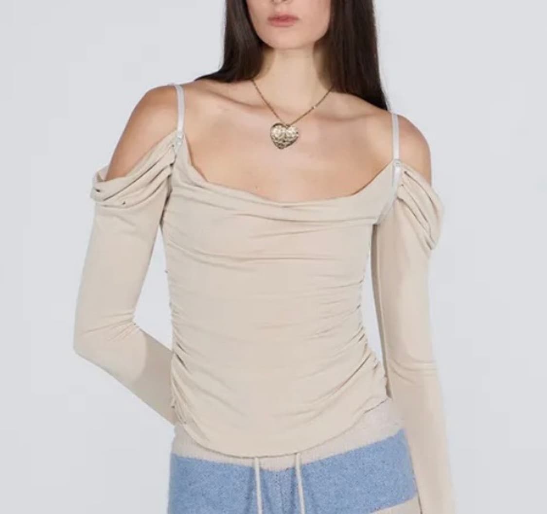 반택포) 스컬프터 Draped Off-Shoulder Top Raw 상품이미지3