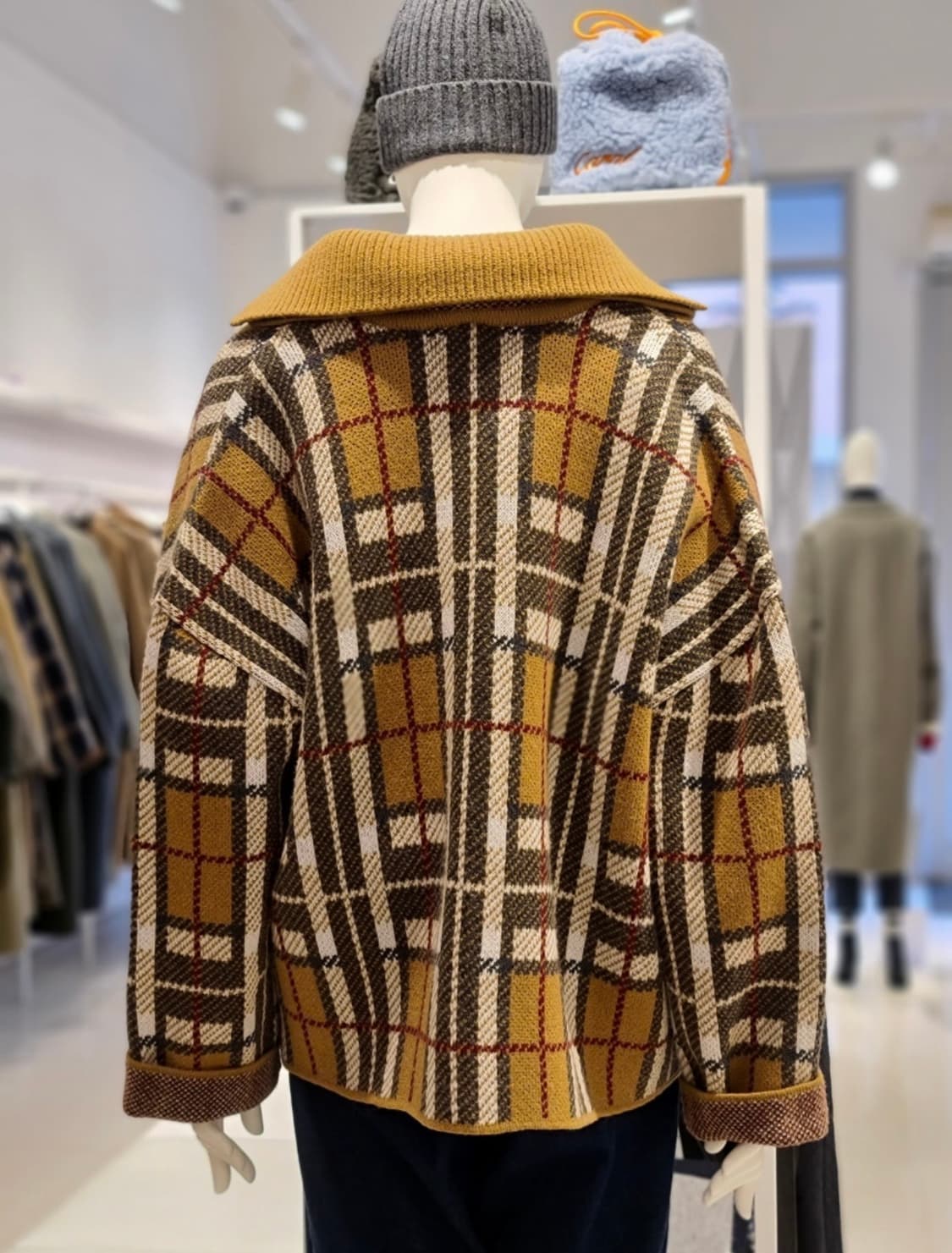 스튜디오 톰보이 체크 카라 가디건 상품이미지2