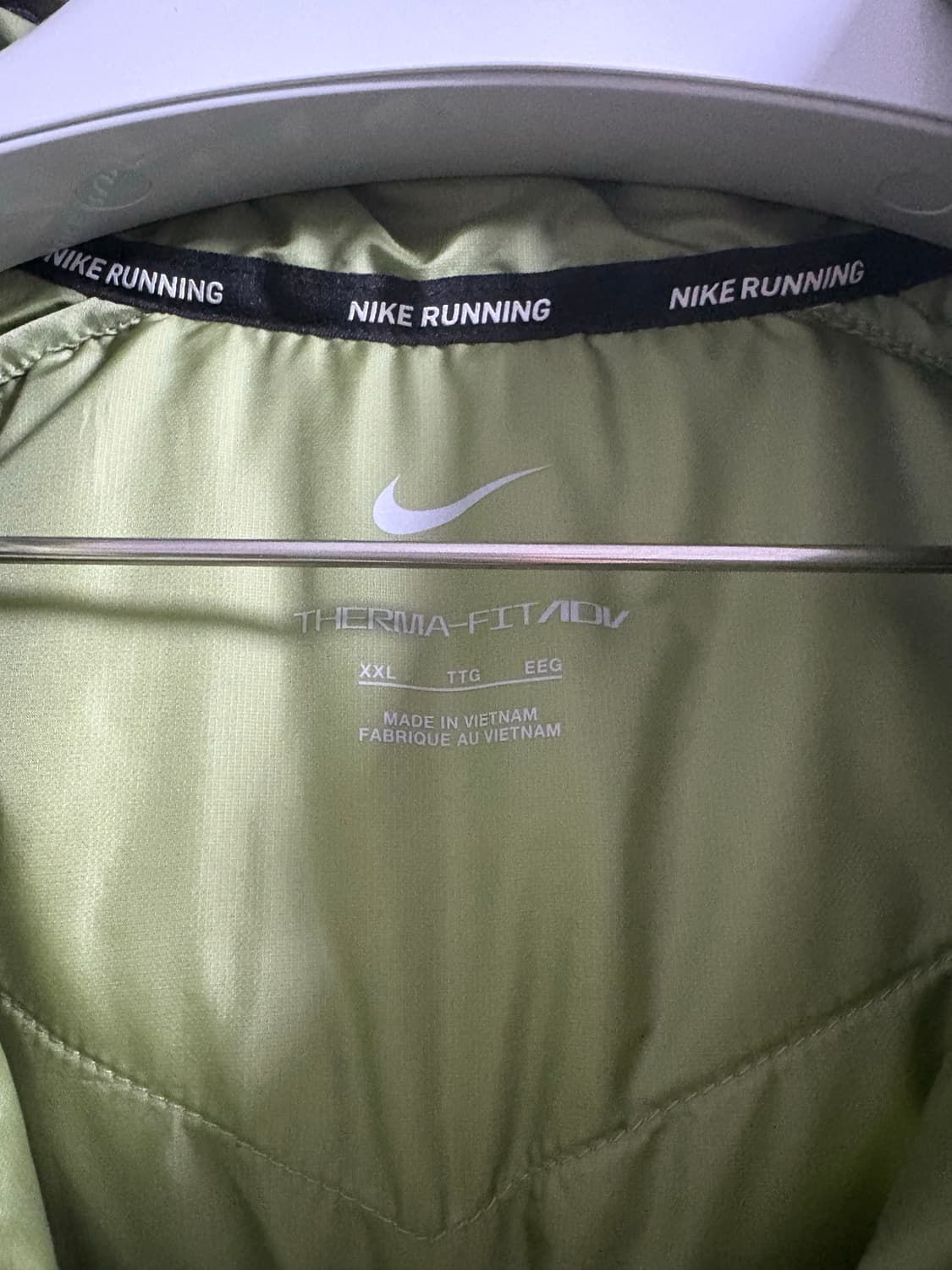 나이키 써마핏 에어로로프트 자켓 상품이미지3