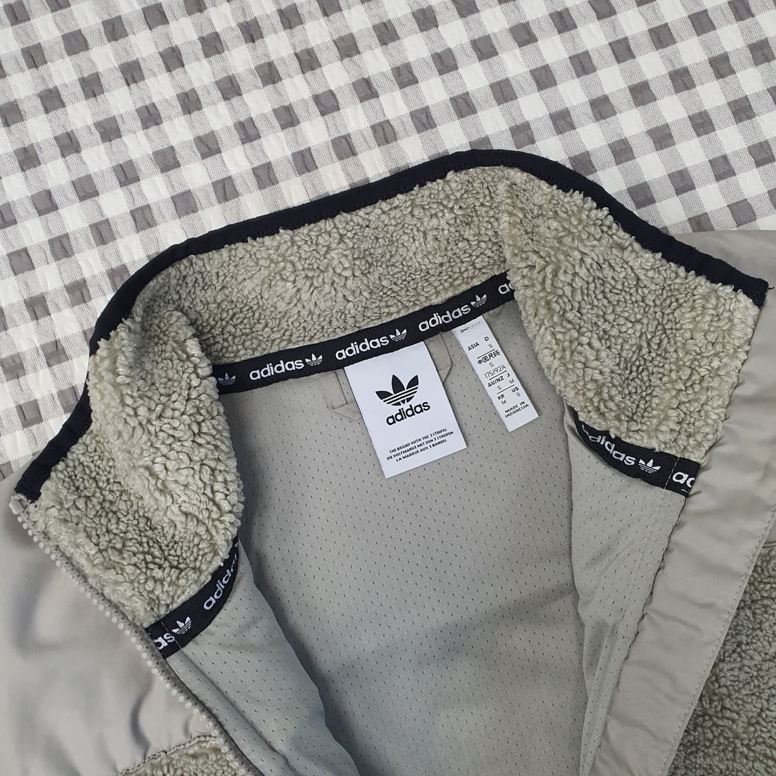 아디다스 오버핏 플리츠 집업자켓 남자95~100 상품이미지2