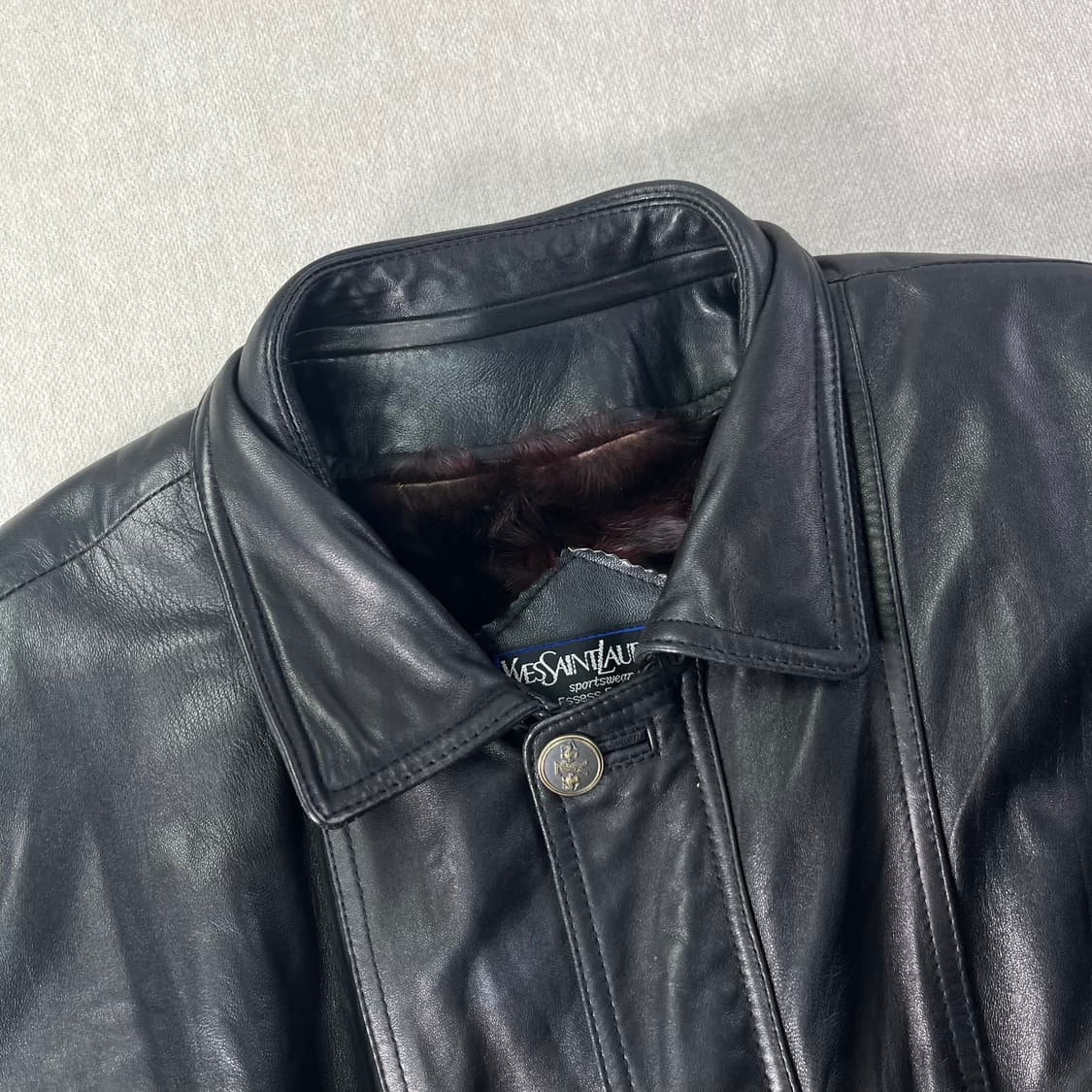 100 입생로랑 투웨이 퍼카라 램스킨 가죽 자켓 상품이미지3