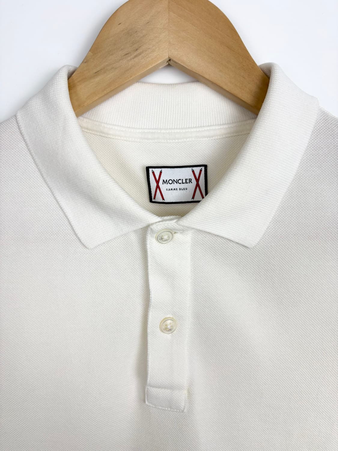 몽클레어 감마블루 화이트 폴로 셔츠 상품이미지2