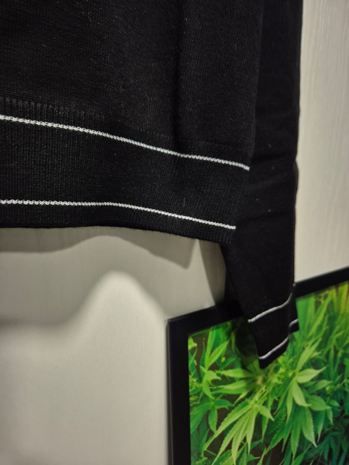 제너럴아이디어 검정 봄 니트 상품이미지8