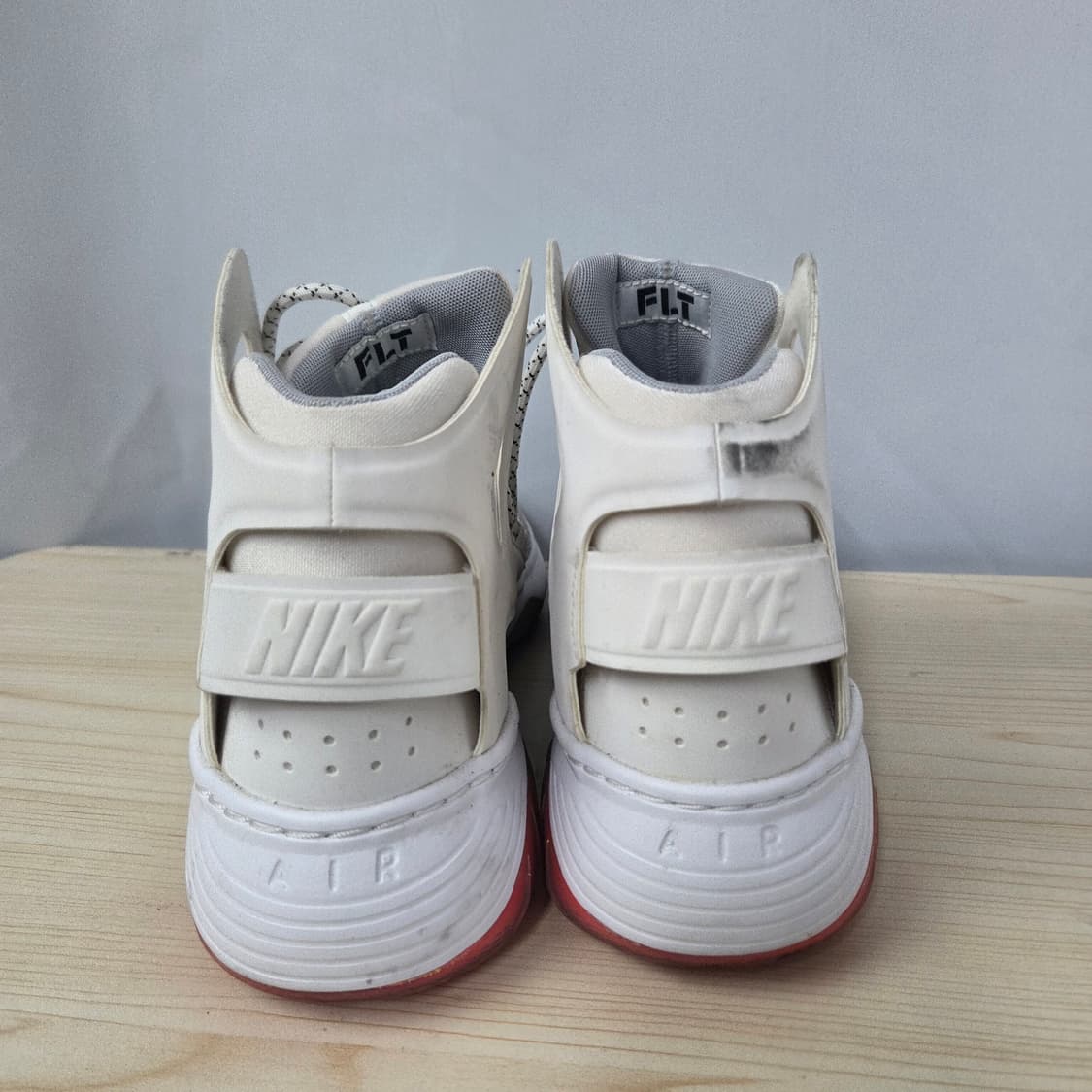 270 나이키 에어플라이트 허라치 울트라 운동화 상품이미지3