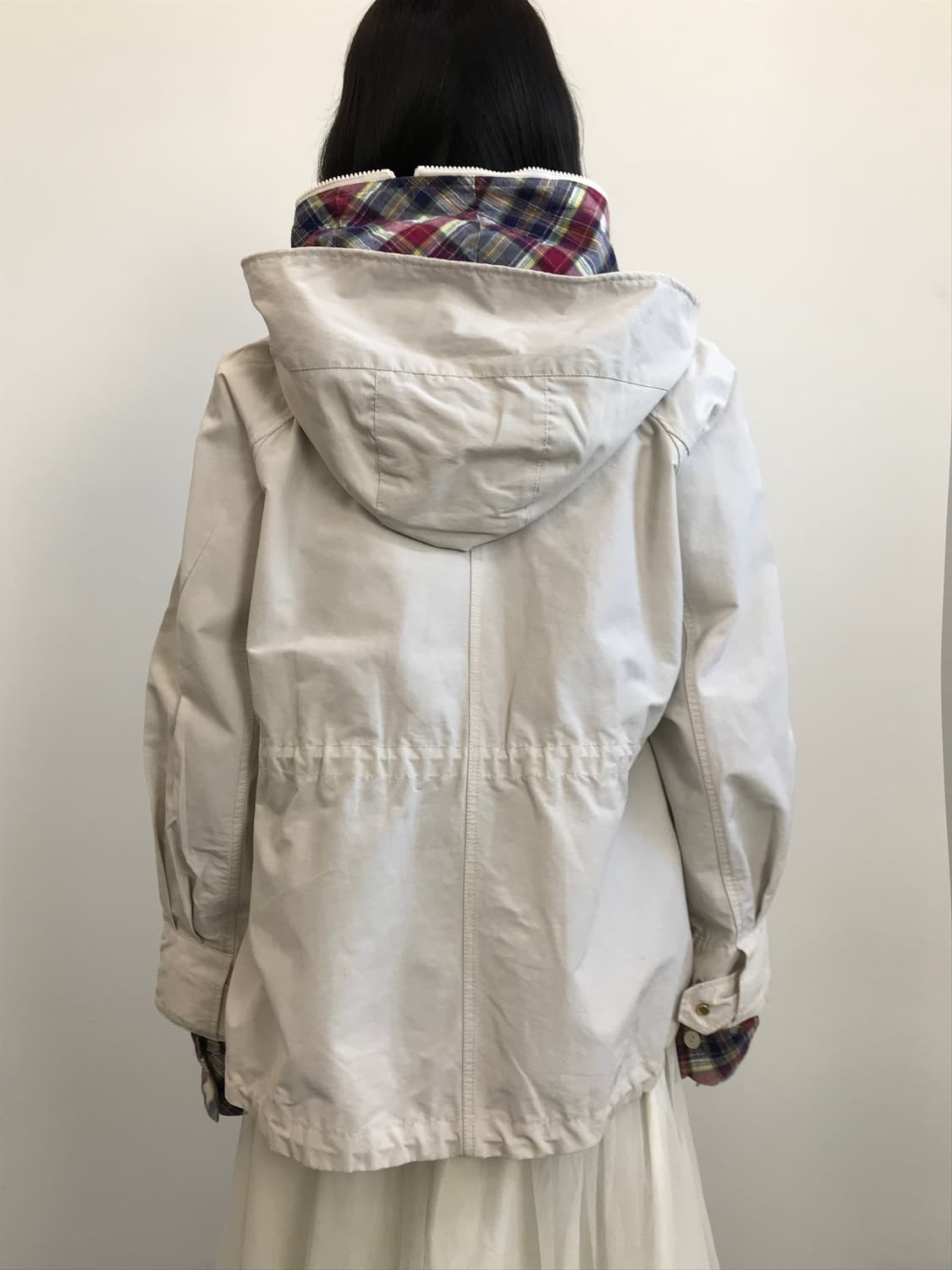 GALLARDAGALANTE Ivory Hooded Windbreaker 상품이미지3