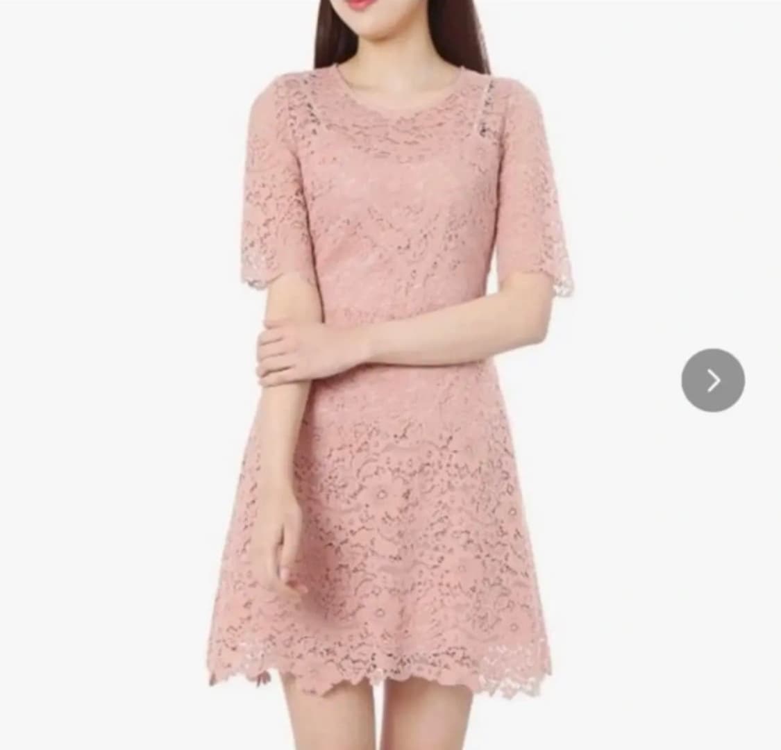 에이블리 지그재그 페미닌 핑크 반팔 레이스 트임 미디원피스 상품이미지1