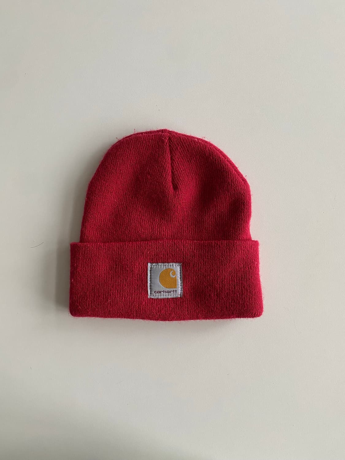 칼하트 비니 핑크레드 상품이미지1