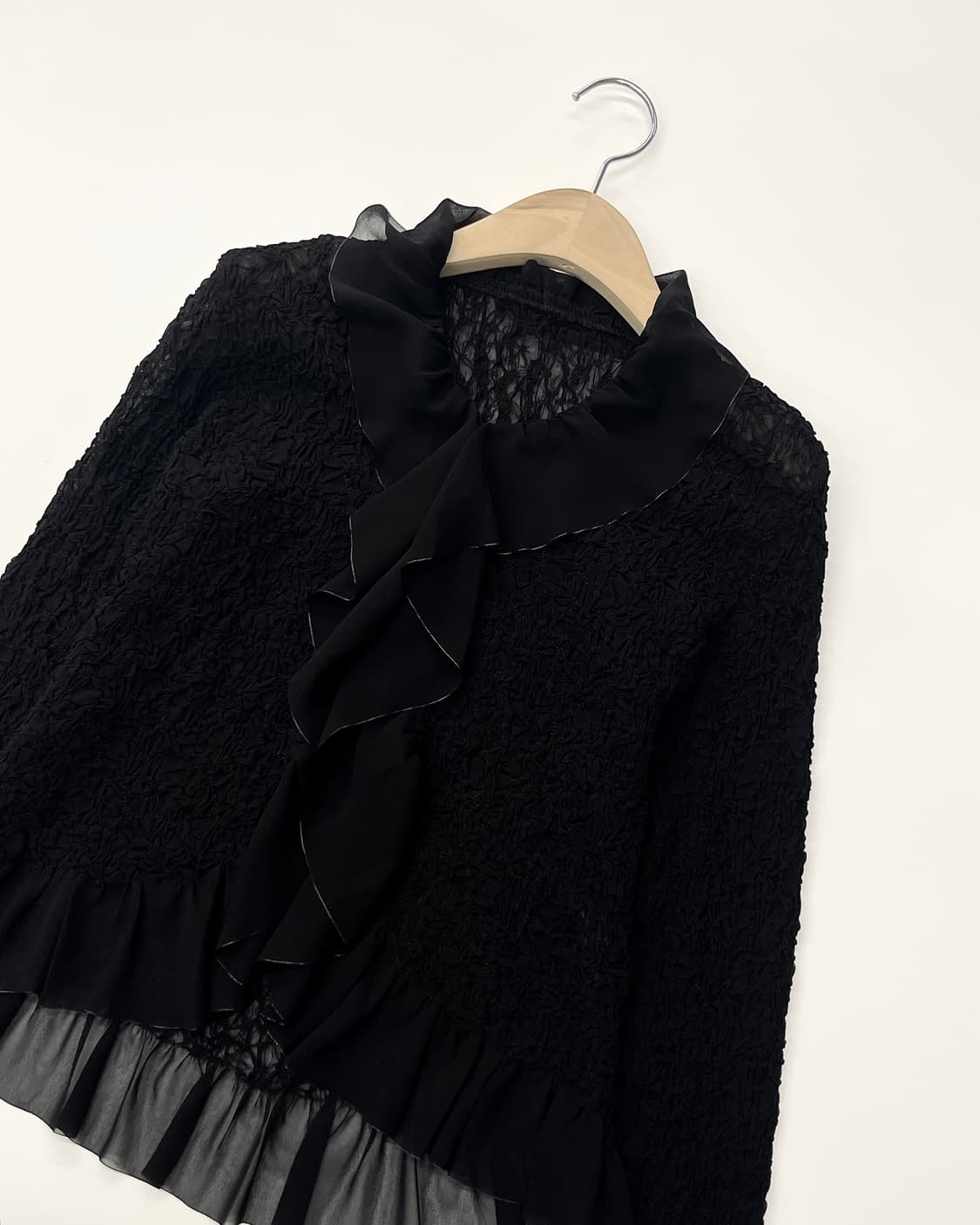 IsseyMiyake 이세이미야케 블랙 러플 가디건 상품이미지5
