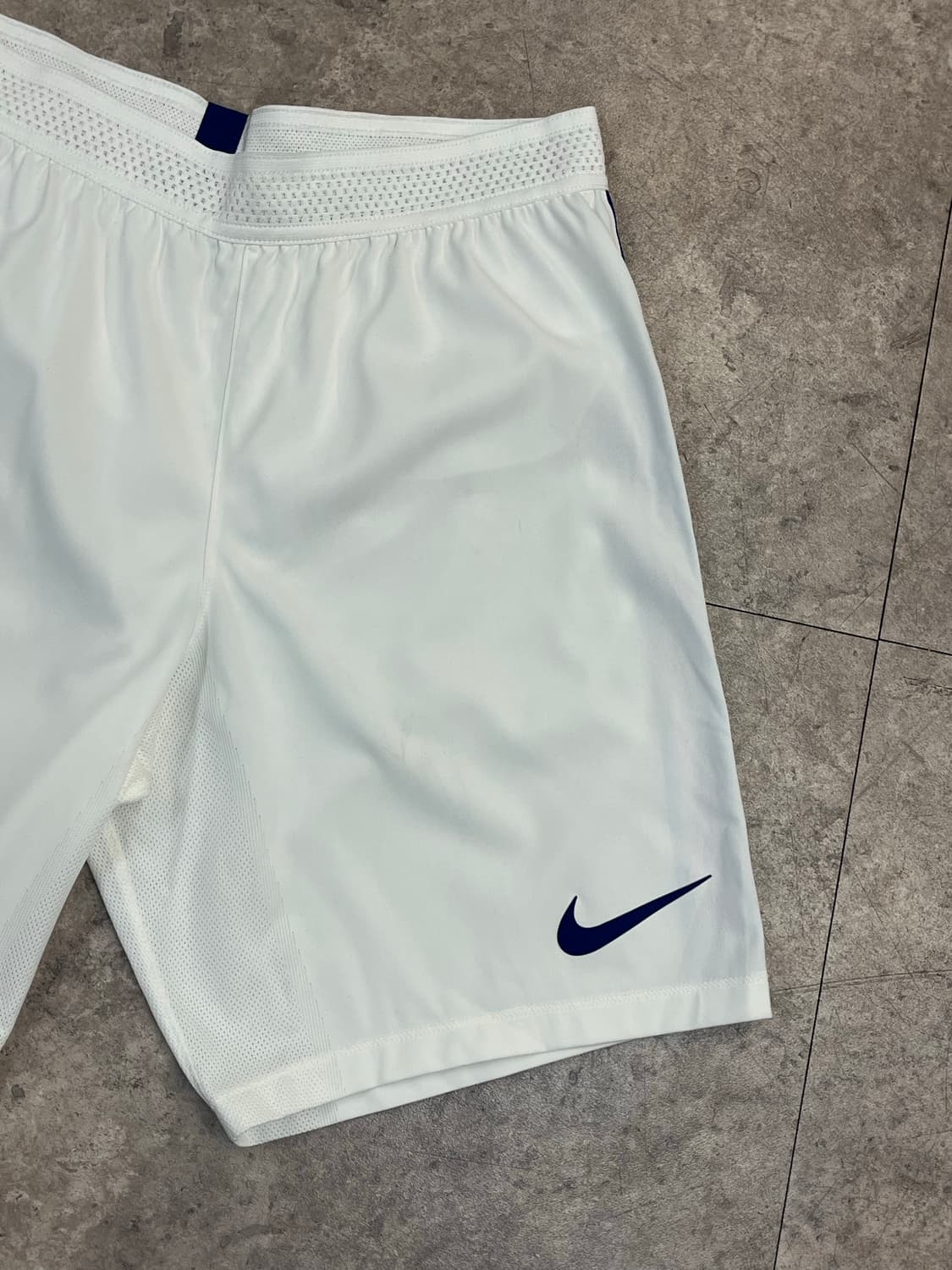니이키 국대 선수 지급용 하프 팬츠 화이트 M #csz4071  상품이미지5