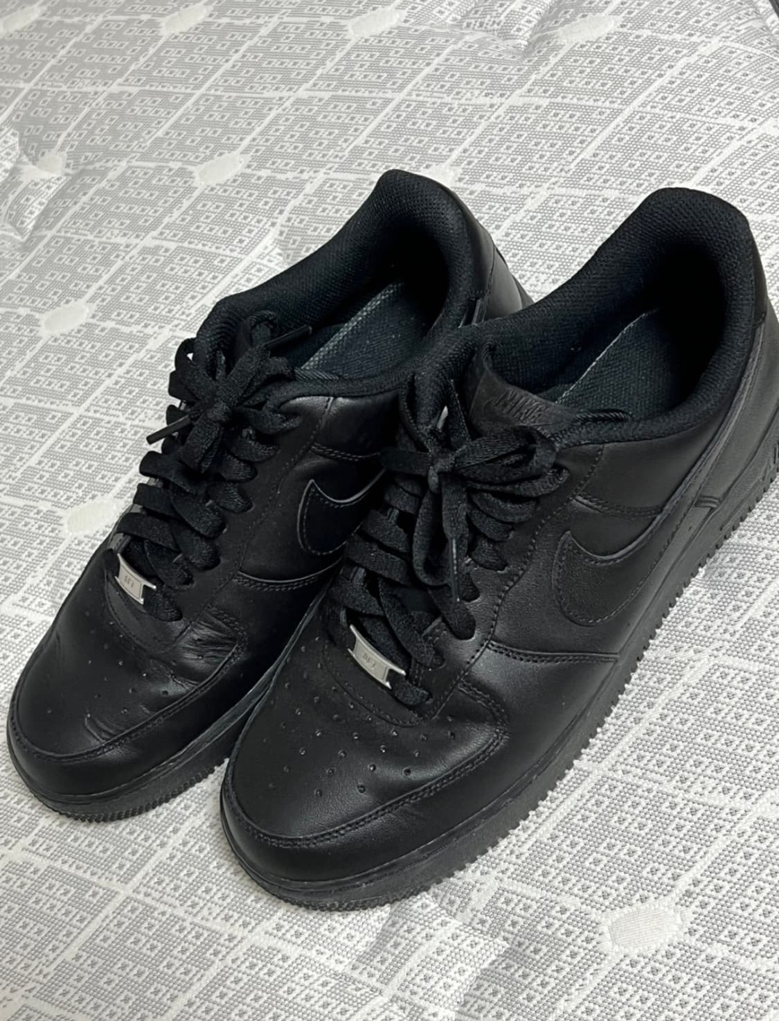 나이키 에어포스1 올블랙 상품이미지2