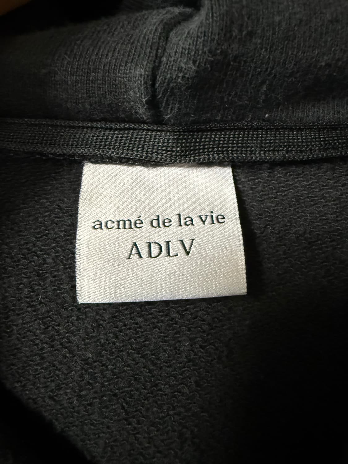 아크메드라비 후드티 판매합니다 상품이미지2