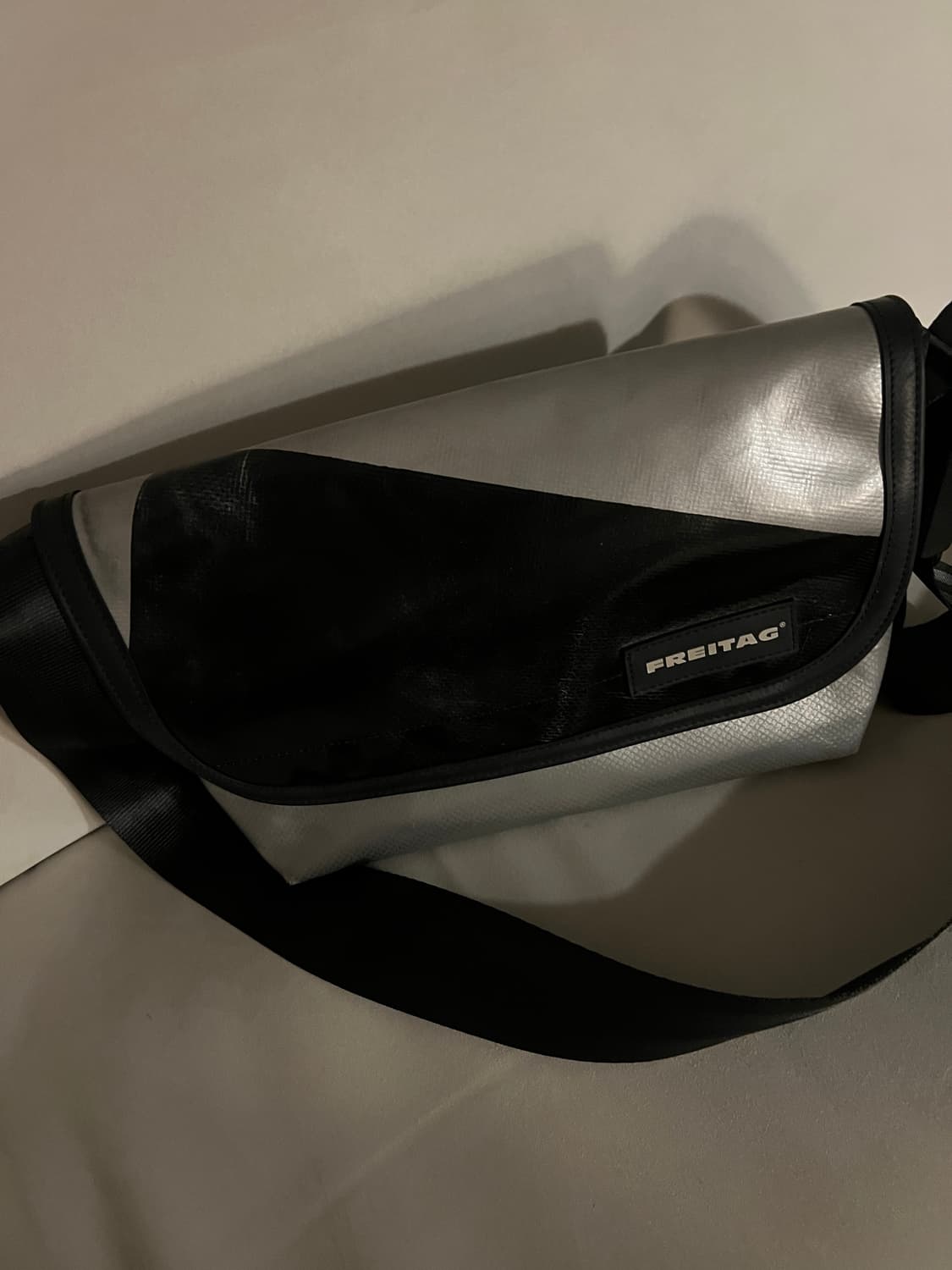 프라이탁 하와이파이브오 회검 상품이미지1