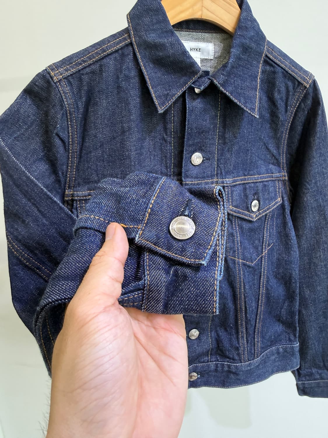 HYKE (Made in Japan) 데님 트러커 자켓  상품이미지4