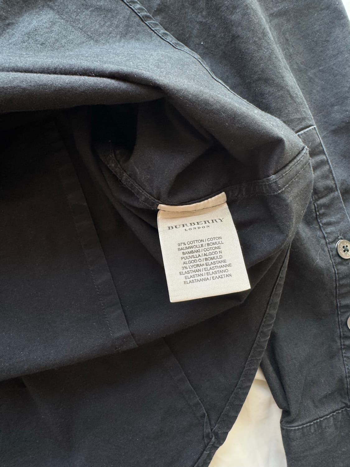 버버리 블랙 셔츠  상품이미지6