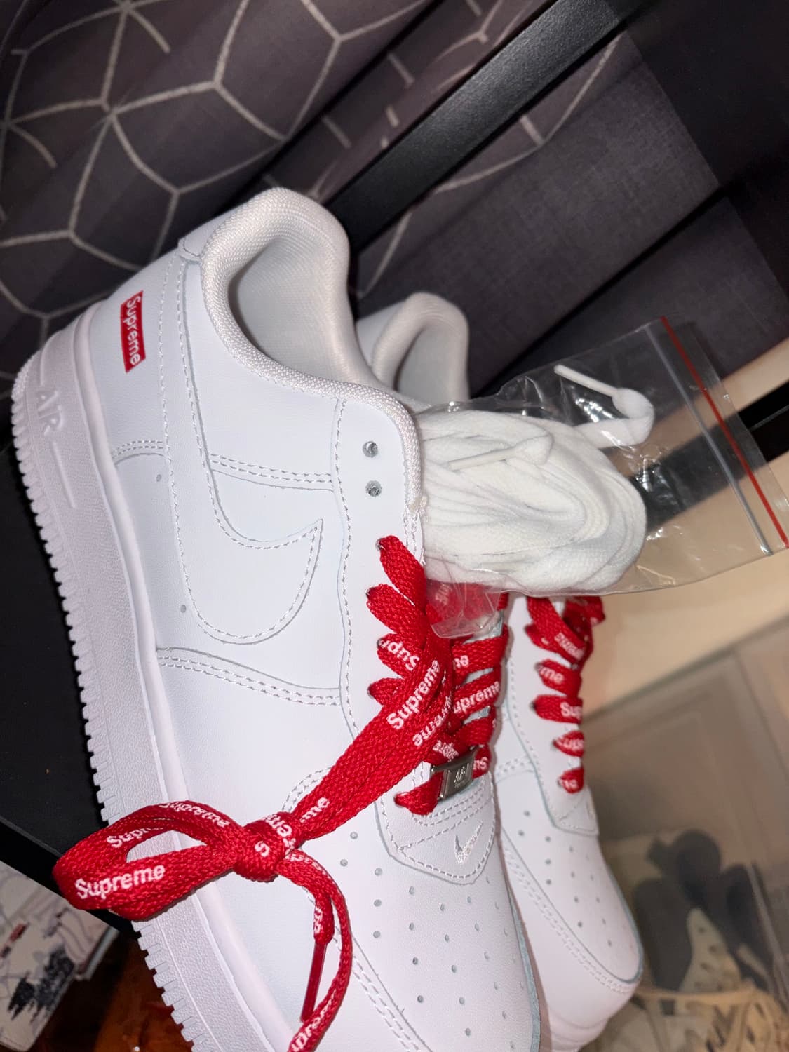 슈프림 포스 상품이미지2