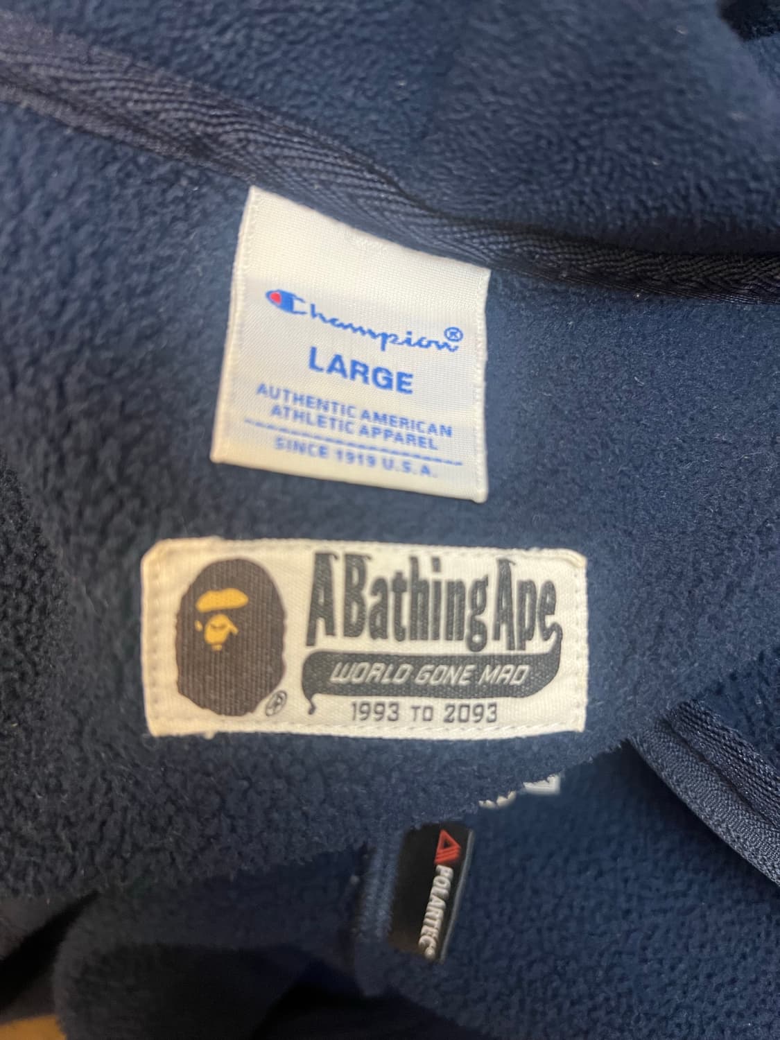 베이프 챔피온 콜라보 후리스 판매합니당 상품이미지9