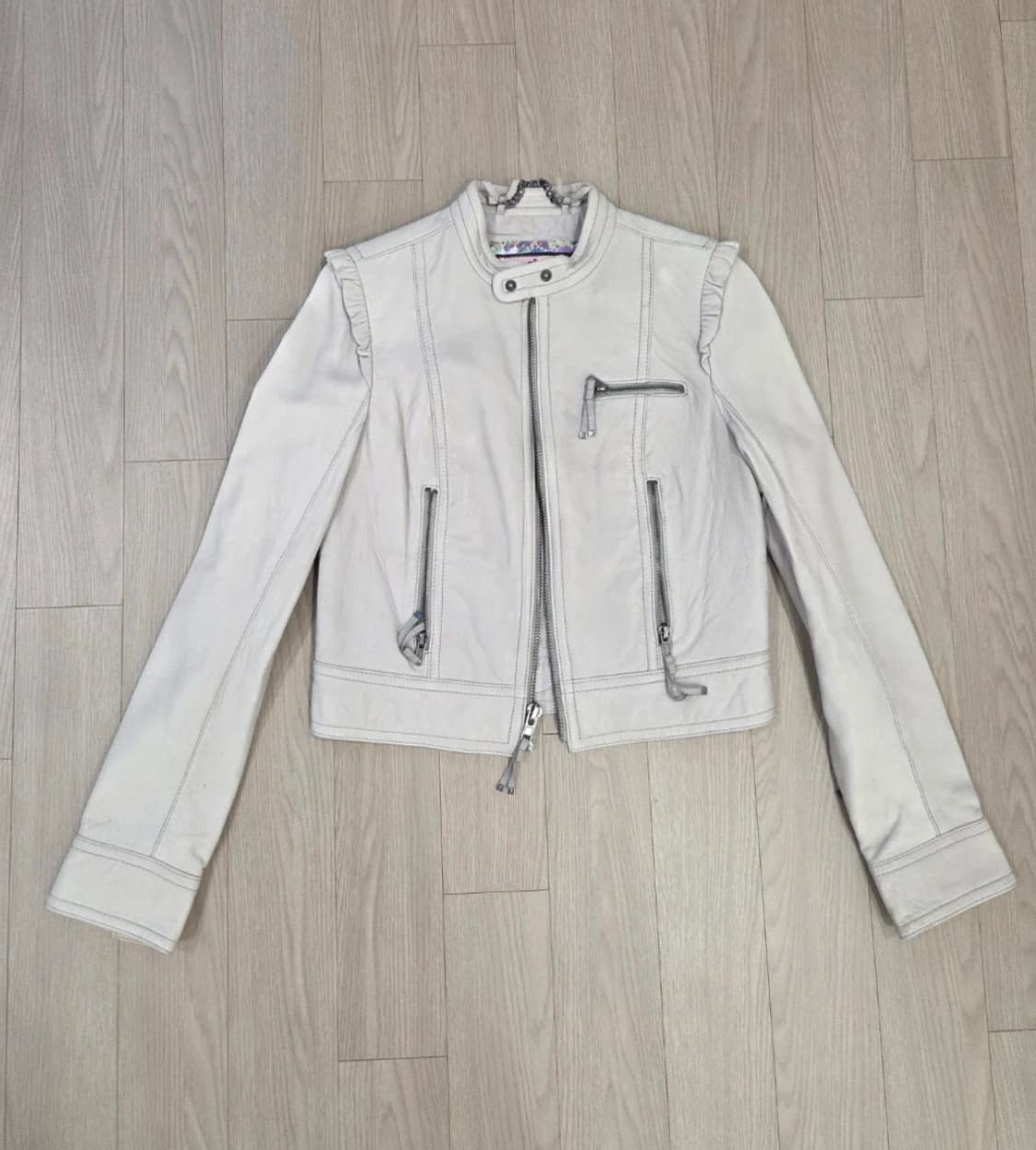 쥬시 꾸뛰르 가죽 자켓 S 상품이미지1