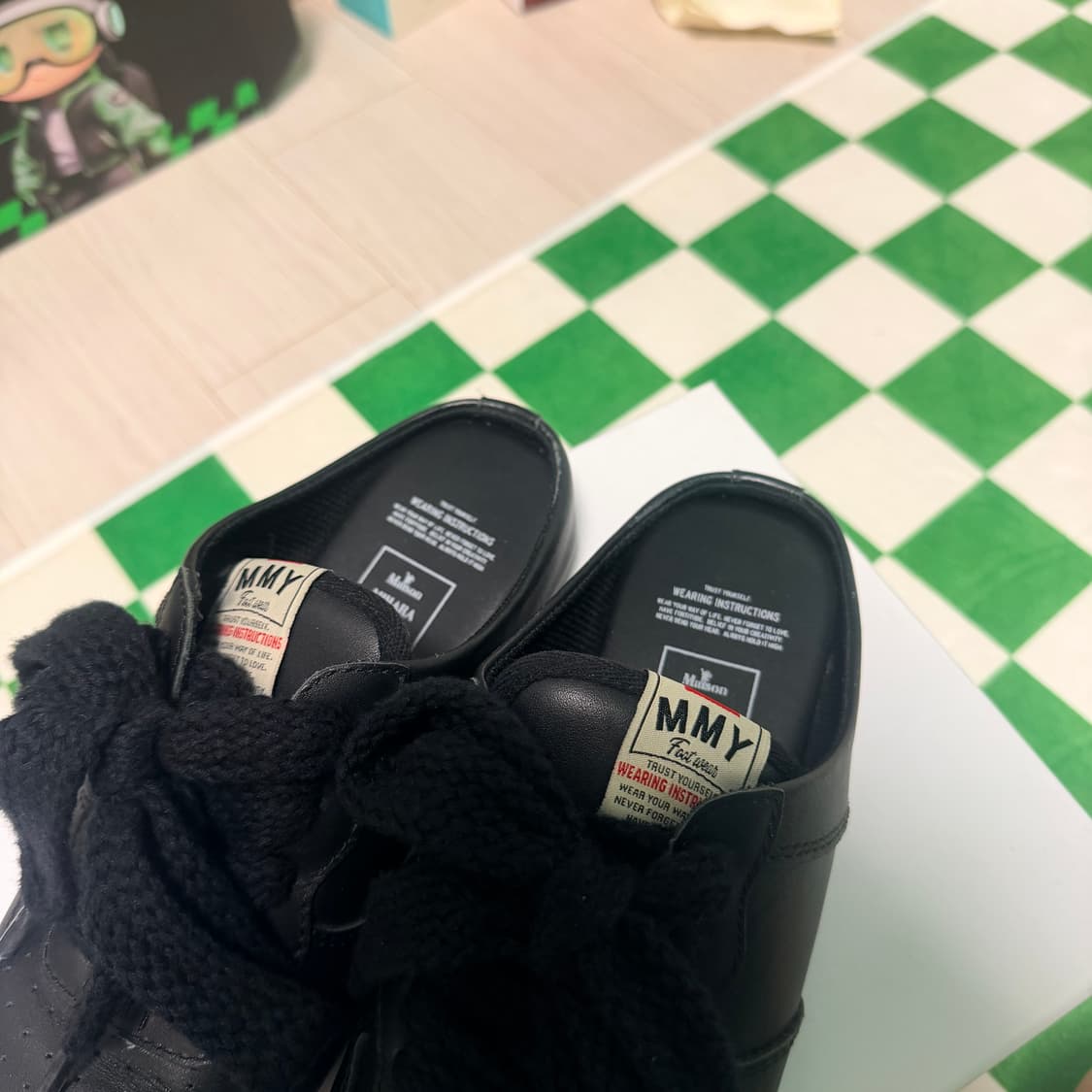 메종 미하라 야스히로 MMY 블랙뮬 로지뮬 스틸레토 스니커즈 에어포스 상품이미지2