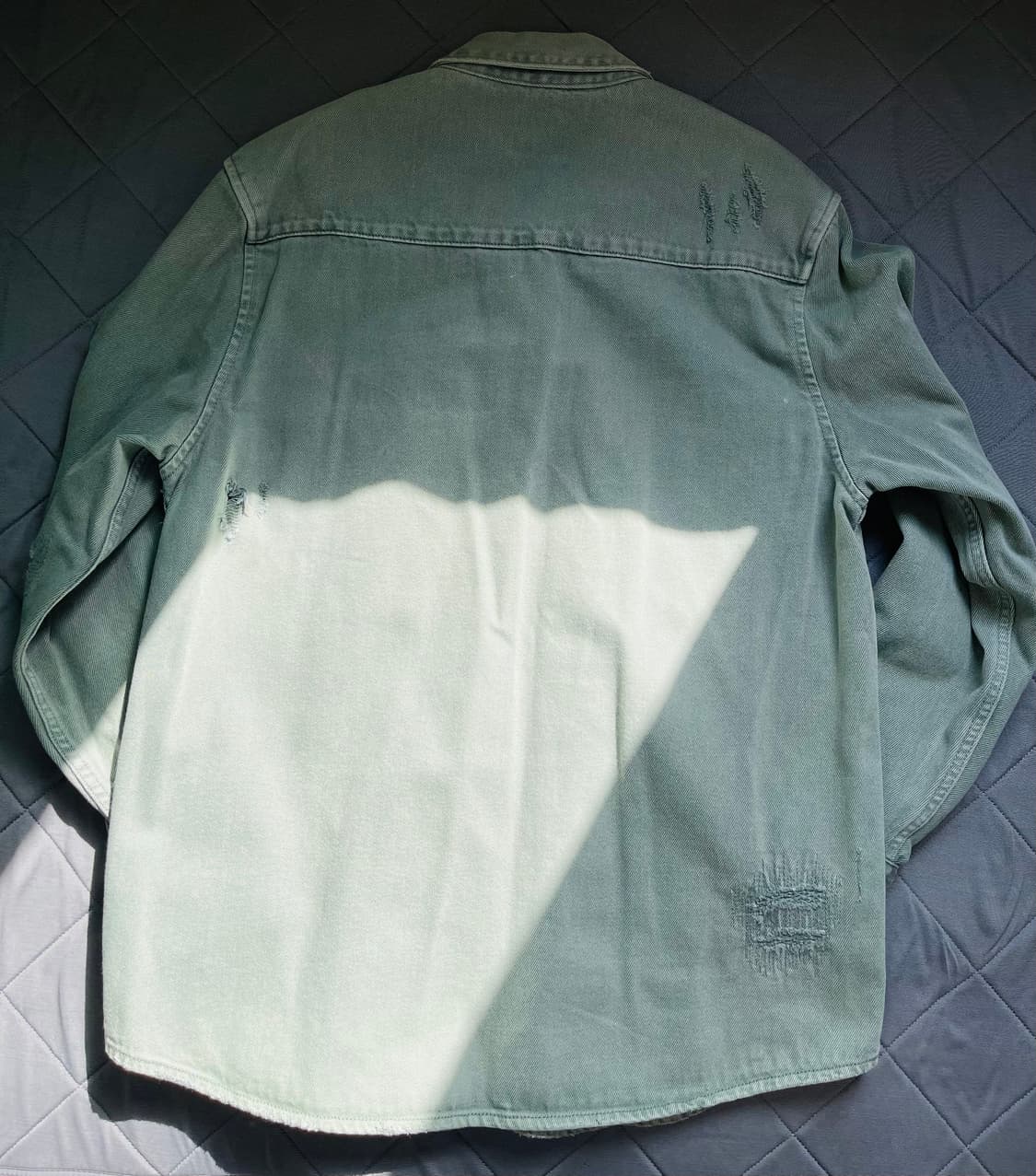 Zara 애쉬그린 데님 셔츠 XL 상품이미지3