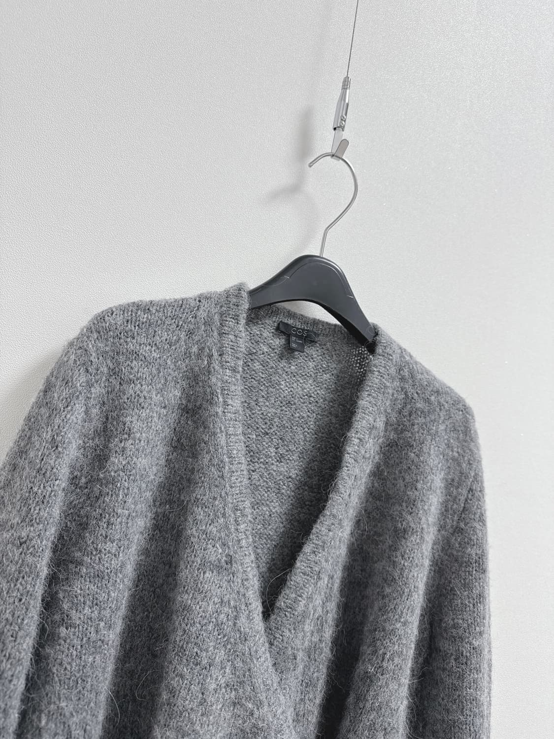 코스 알파카 랩 가디건 상품이미지2