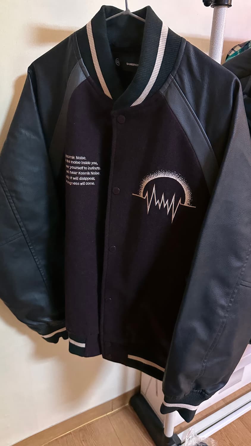 L) GU x 언더커버 스타디움 바시티 베이스볼 자켓 점퍼 상품이미지3