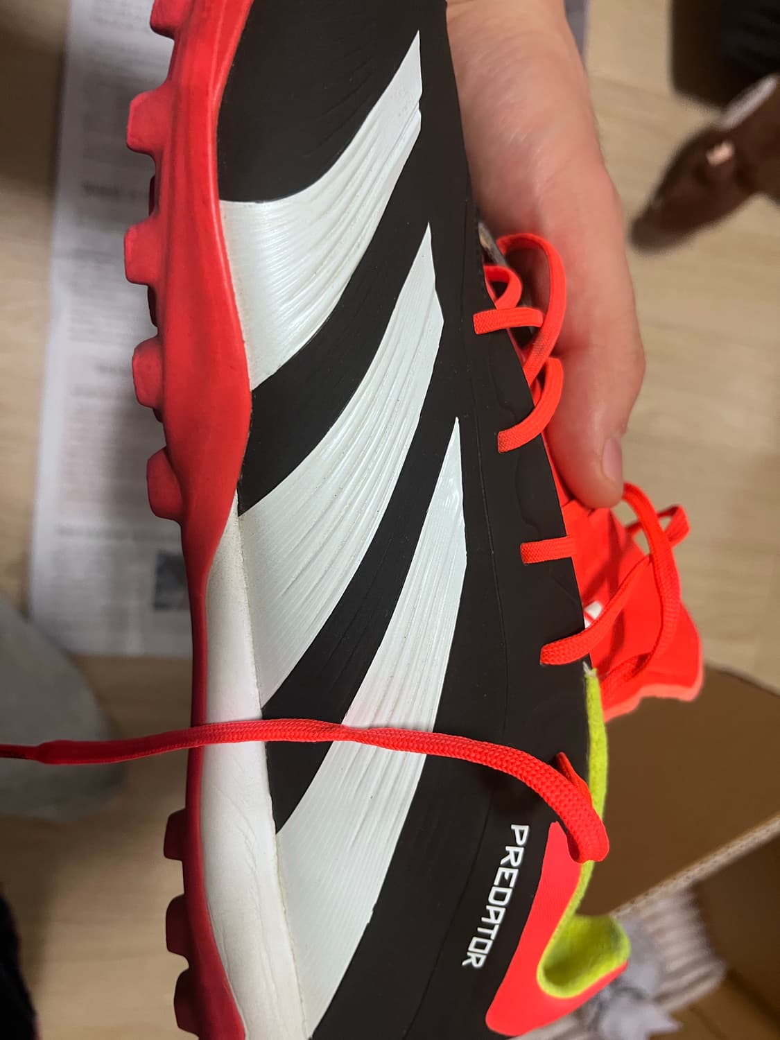 아디다스 프레데터 엘리트 로우 TF 275 상품이미지3