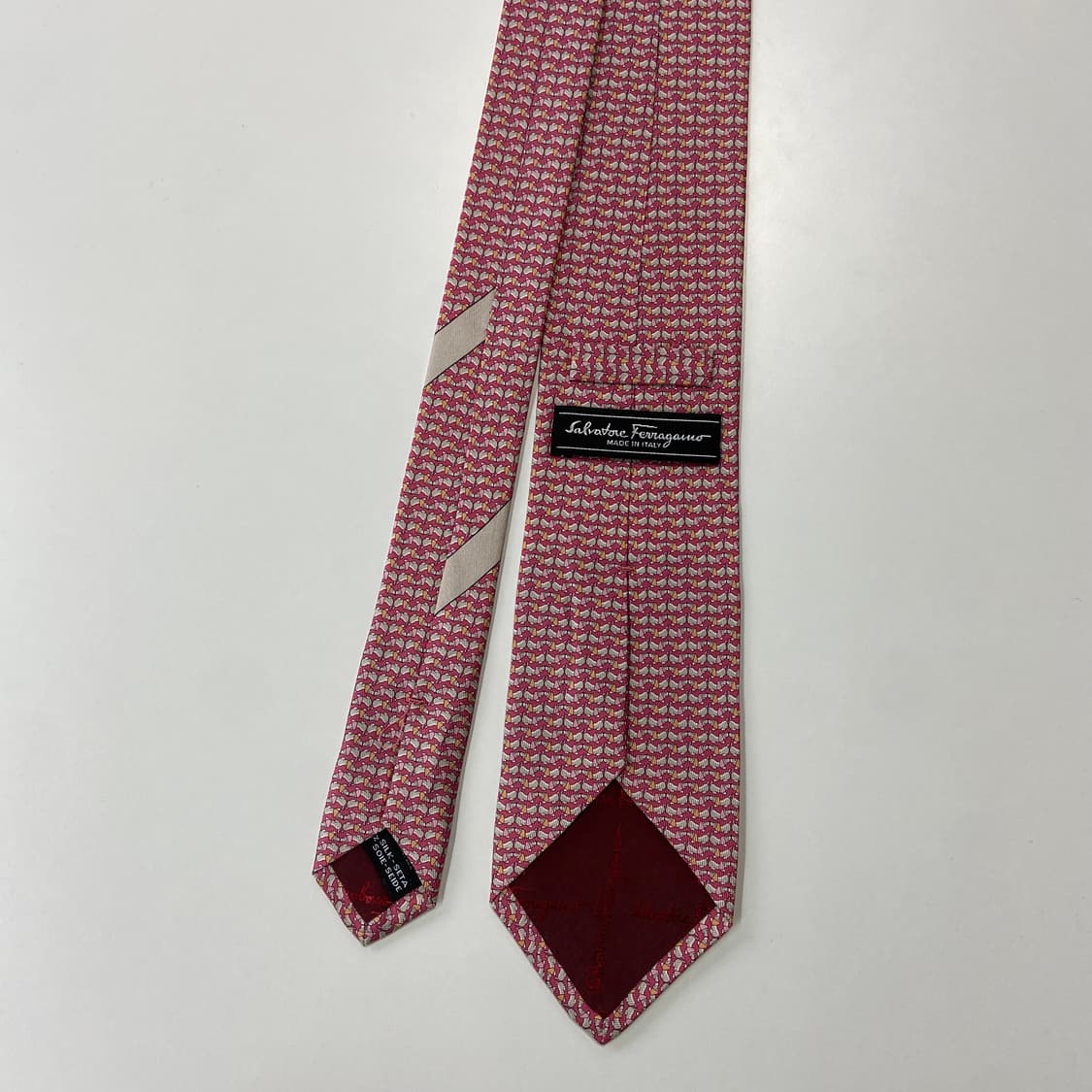 최상급 페레가모(Ferragamo) 명품 정품 넥타이 7.8cm 상품이미지2