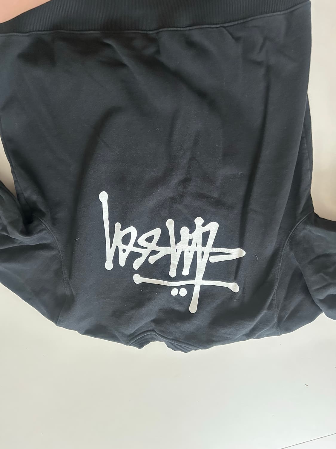 스투시 맨투맨 팝니다 상품이미지2