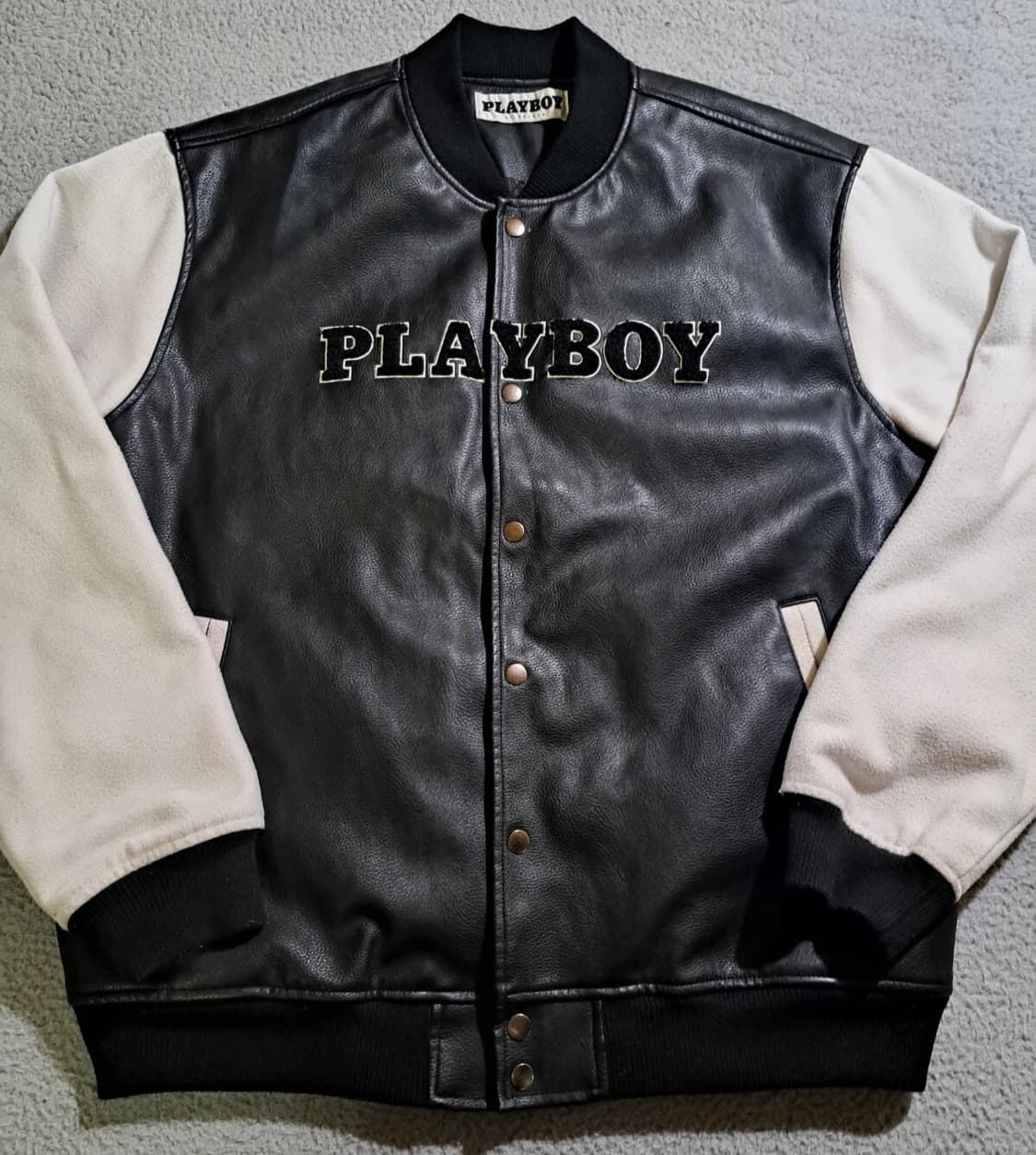 플레이보이 x 팩선 헤리티지 바시티 자켓 블랙 상품이미지1