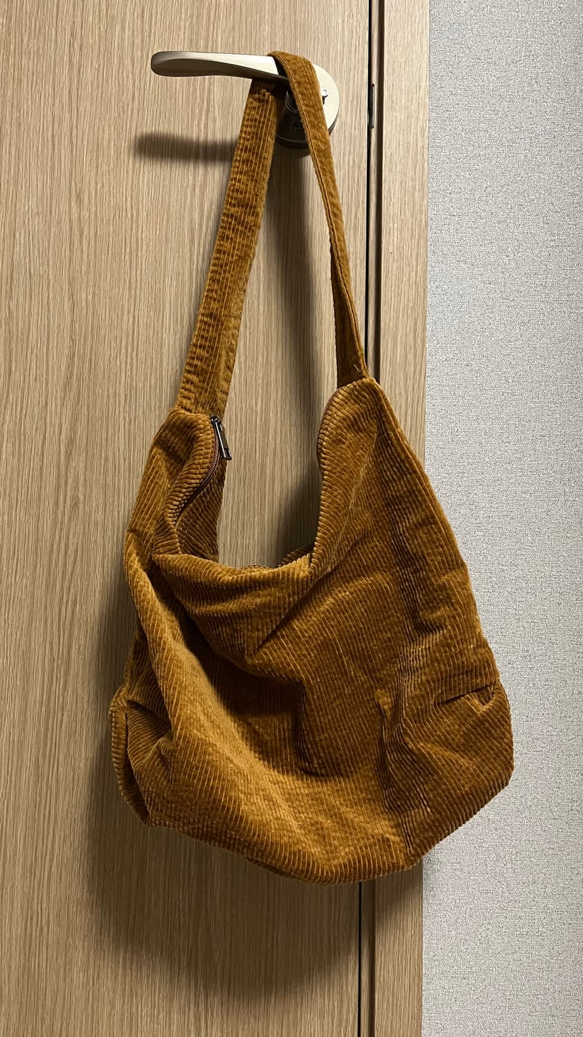 코듀로이 백 숄더백 카키/카멜 상품이미지3