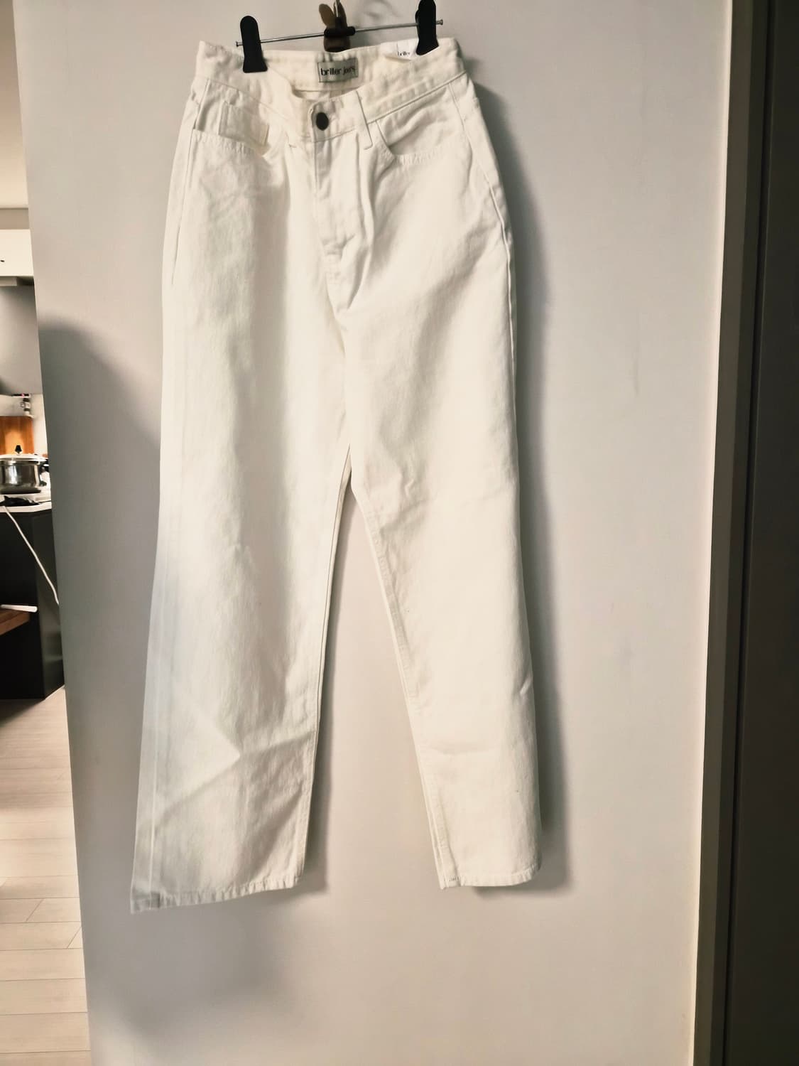 브릴리에쥬르(briller jours) 프리미엄 라인 화이트 팬츠 상품이미지1