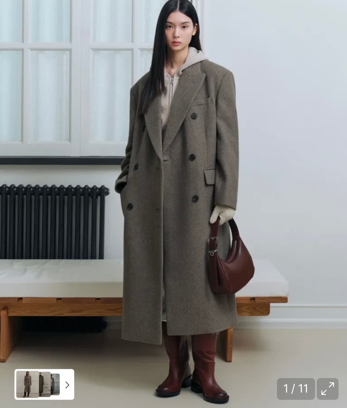 무신사 스탠다드 여성 울 블렌드 오버 숄더 더블 코트 S 상품이미지1