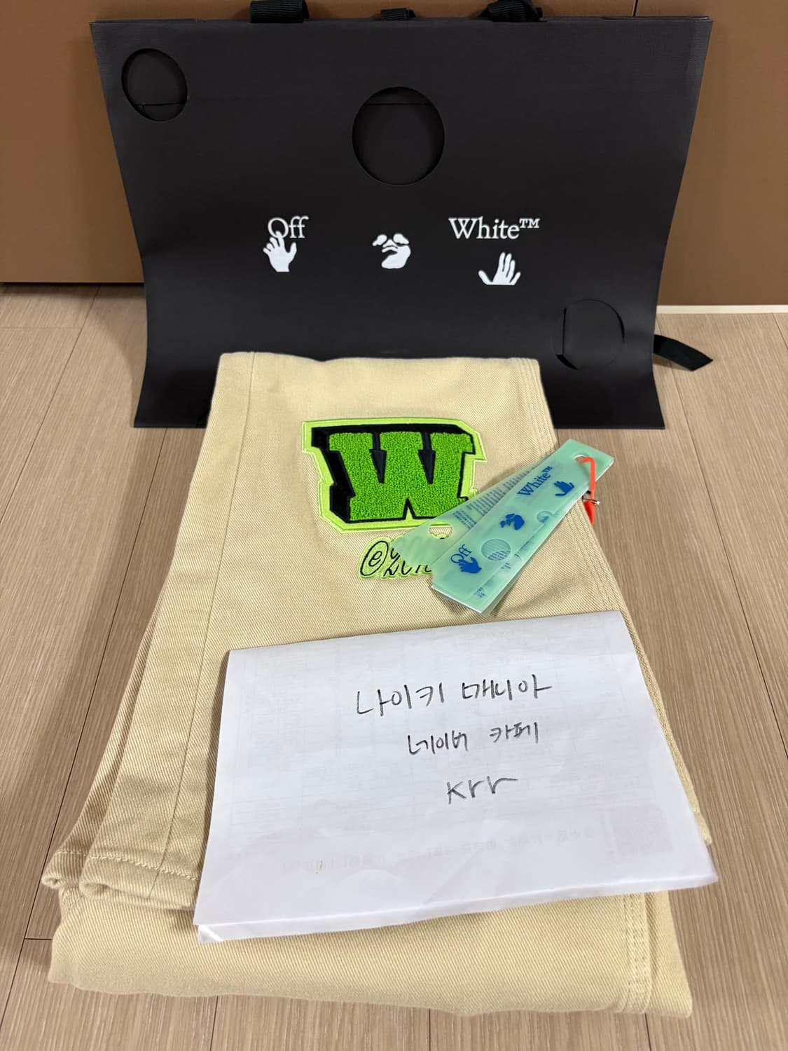 오프화이트 더블니 자수플레어팬츠  상품이미지5
