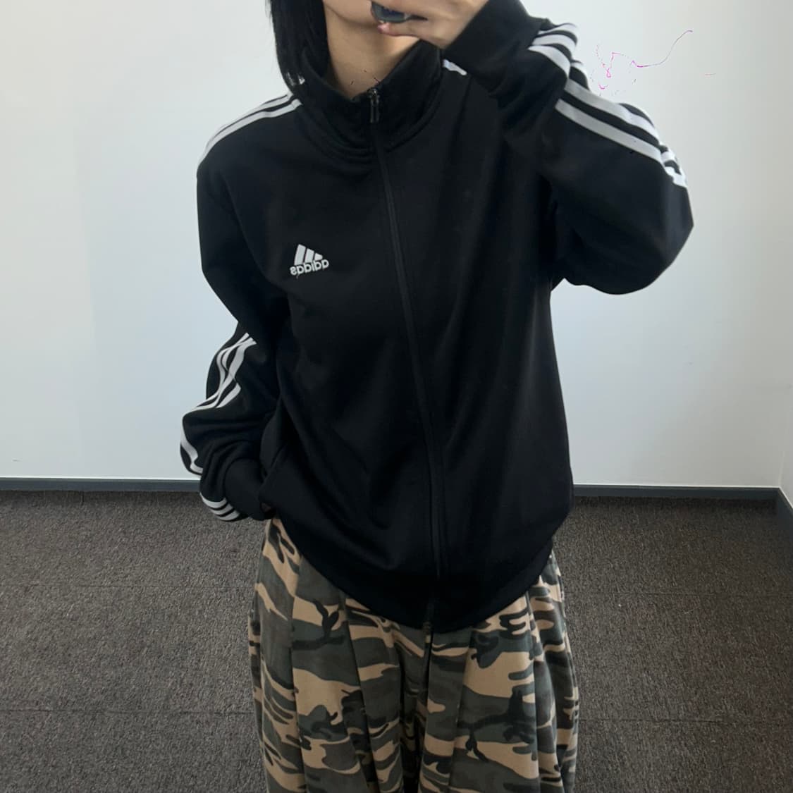 Adidas 아디다스 삼각로고 라이트 그레이 트랙탑져지 상품이미지2