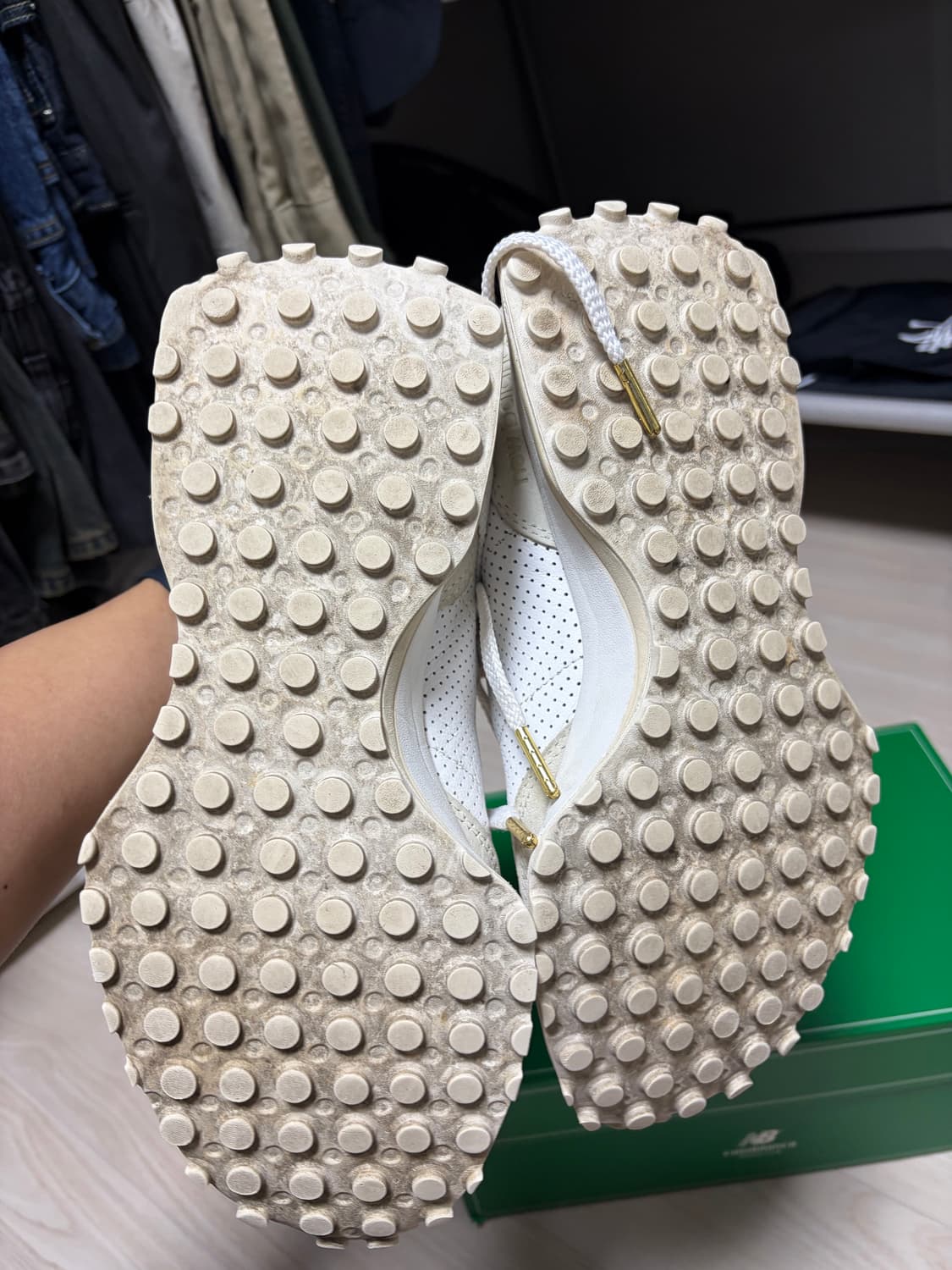 뉴발란스 327 카사블랑카 상품이미지2