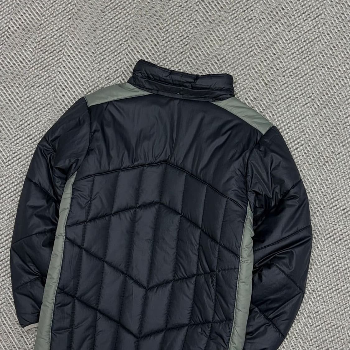 나이키 경량 패딩 점퍼 v1128 상품이미지4