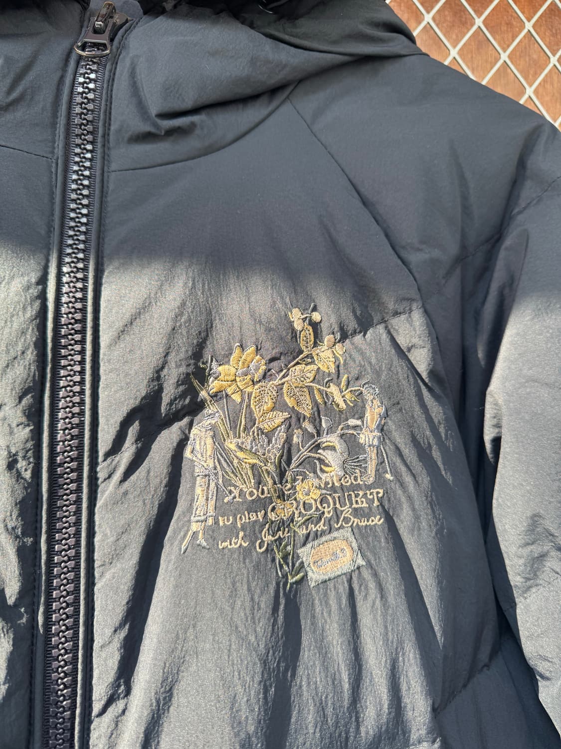 써스데이아일랜드 네이비 자수 덕다운 롱 패딩 S 상품이미지2