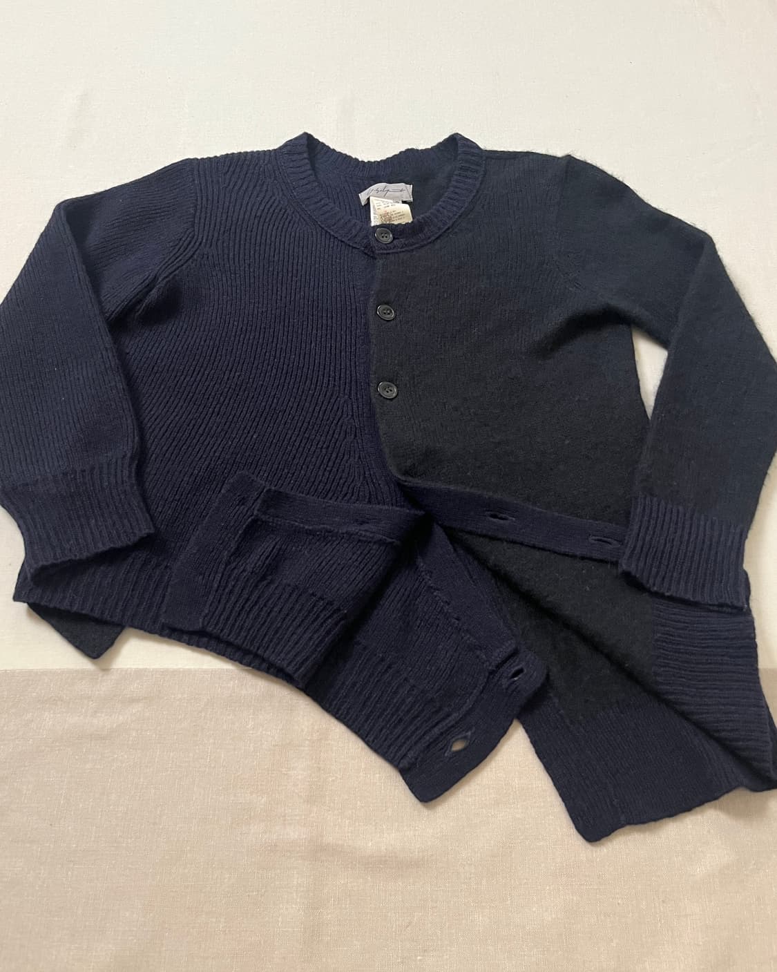 요지야마모토 하프앤하프 가디건 yohji yamamoto 비대칭 가디건 상품이미지5