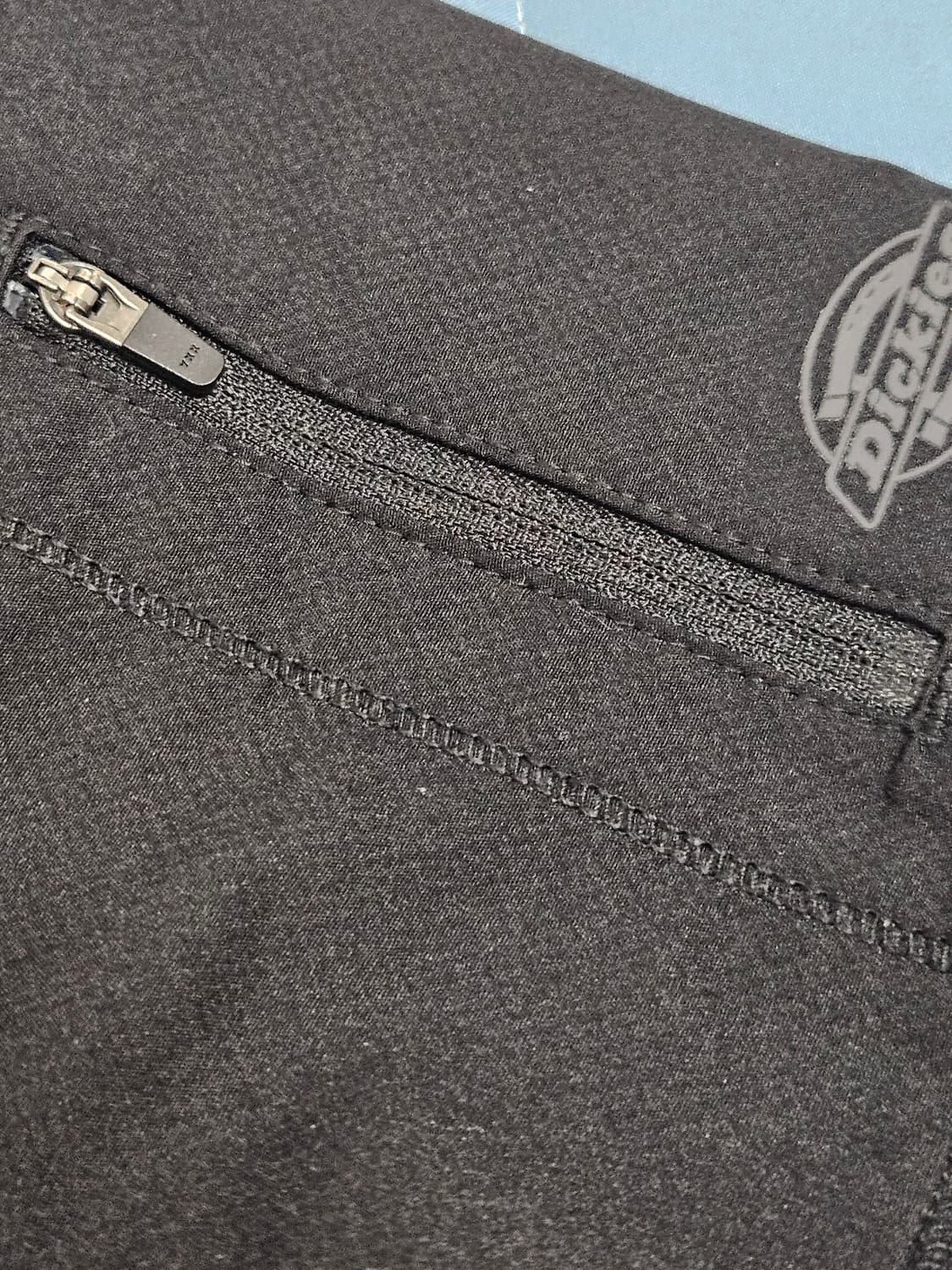 디키즈 다이나믹스 블랙 티셔츠  s사이즈. 상품이미지3