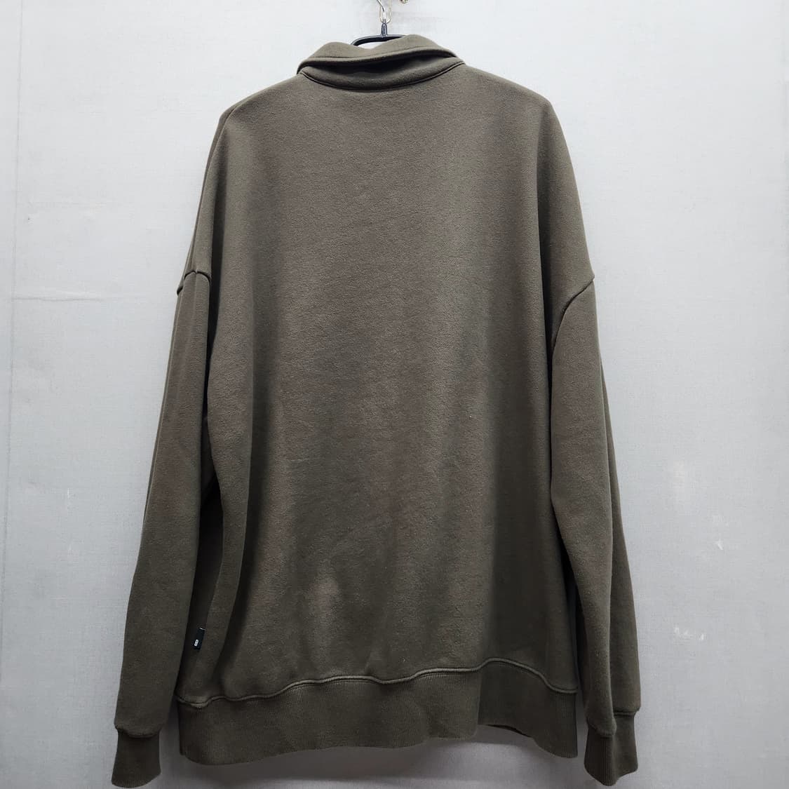 브라운브레스 카키 반집업 포켓 맨투맨 M(2XL) 상품이미지3