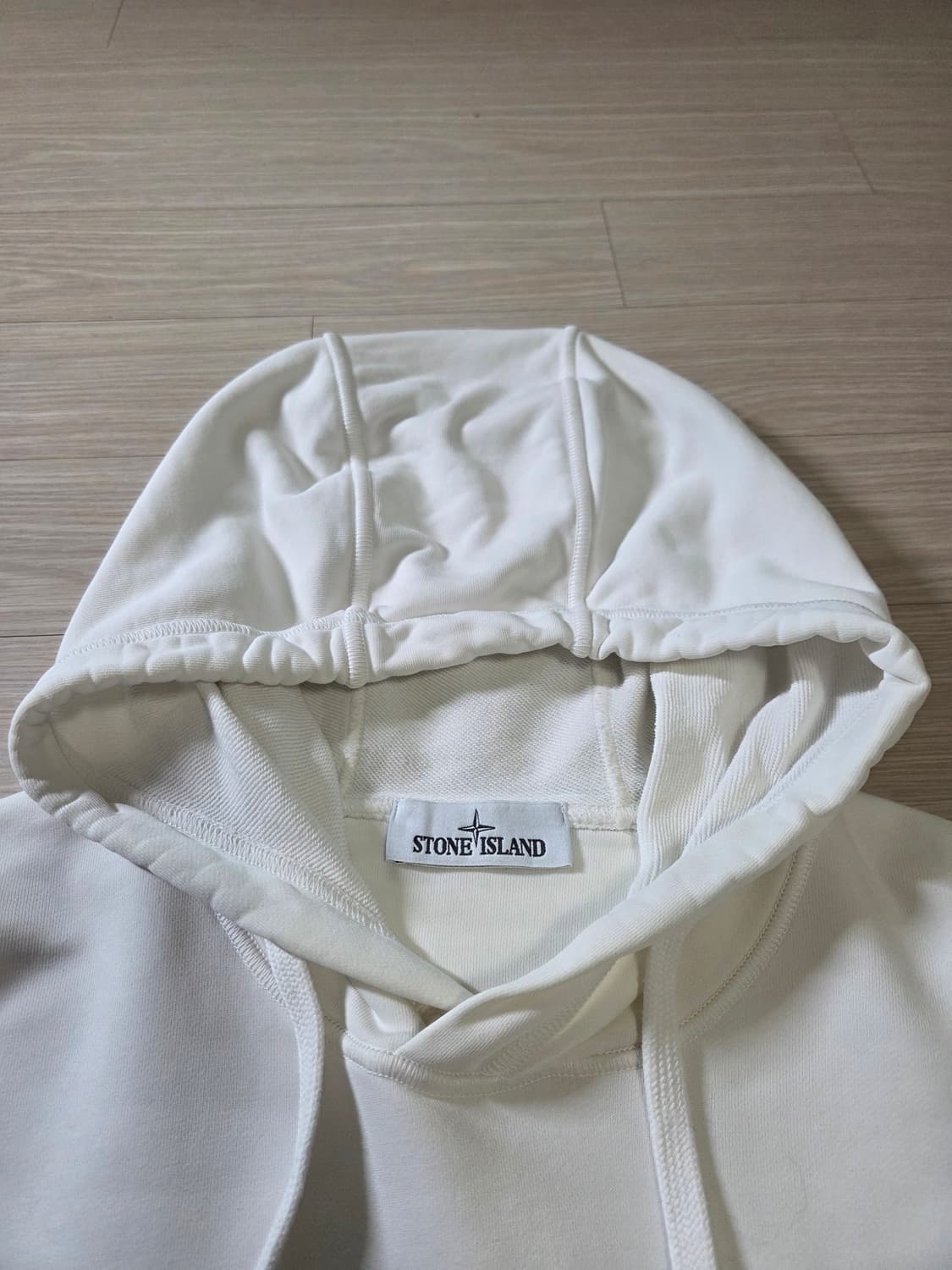 스톤아일랜드 와펜 코튼 플리스 신형 후드티 상품이미지5