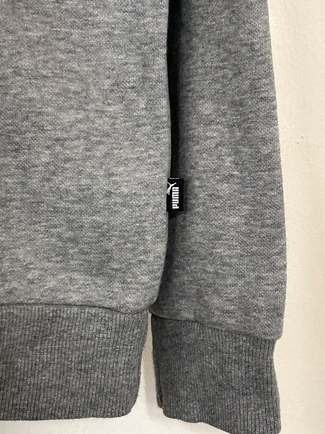 푸마 맨투맨 그레이 (실측 남성 S) 상품이미지3