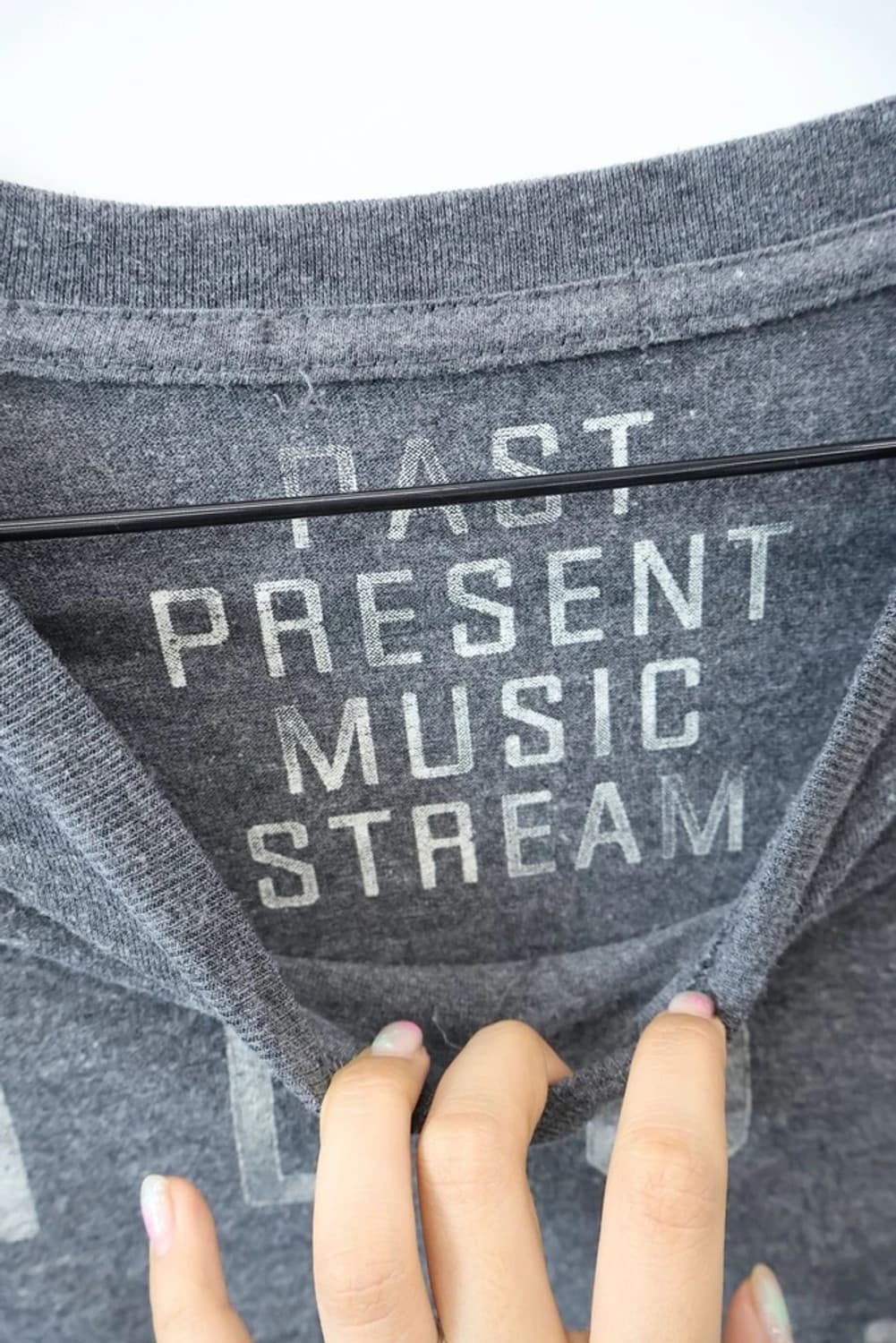 Past Present Graphic Long Sleeve 상품이미지5