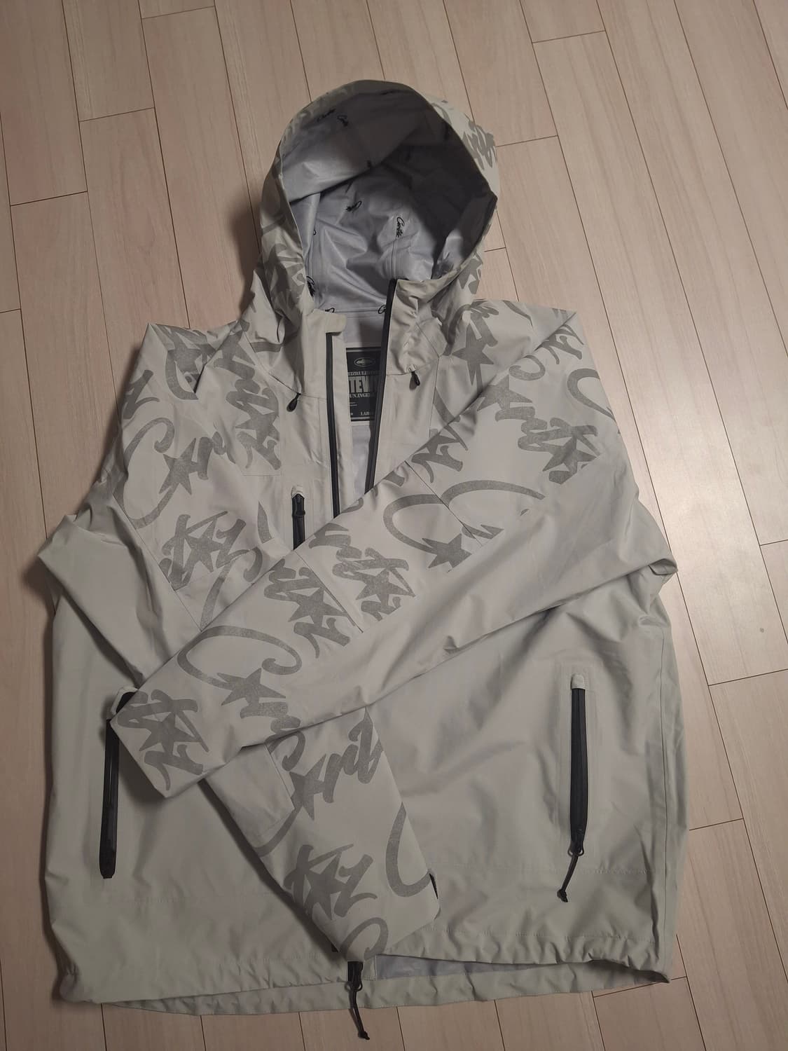 Corteiz 코르테이즈 워터프루프 쉘 자켓 L입니다 상품이미지3