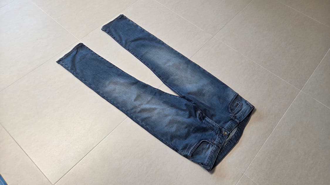 엠포리오 아르마니 레귤러핏 컴포트 트윌 데님 상품이미지9