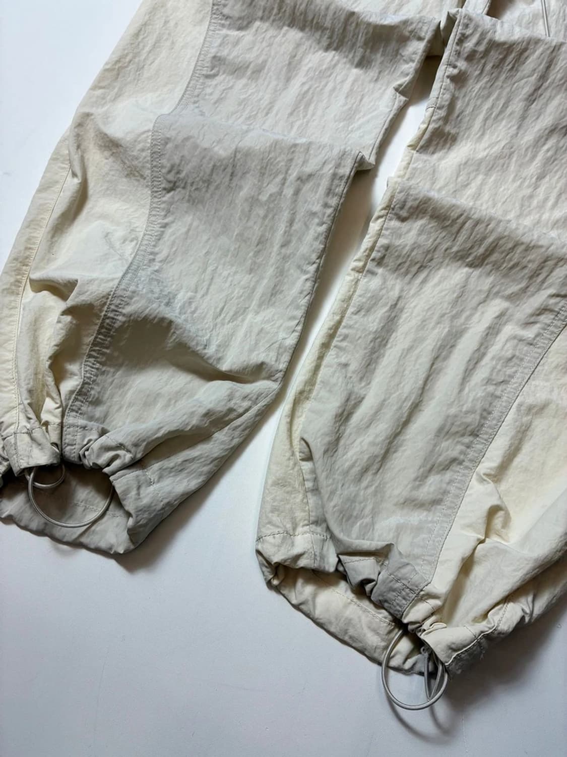 인사일런스 언발란스 배색 나일론 팬츠 PN9415 상품이미지3